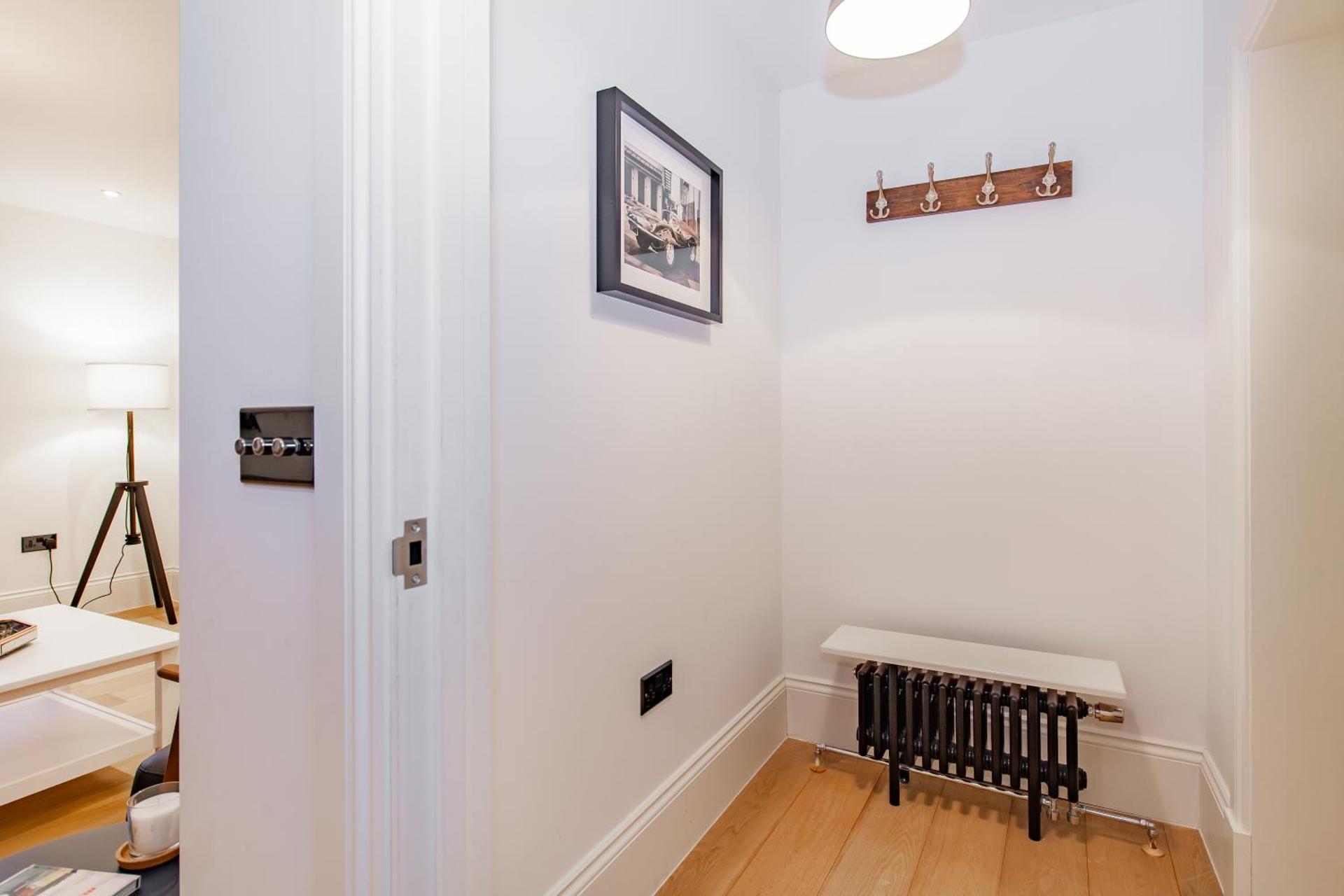 Oxfordshire Living - The Churchill Apartment - Woodstock