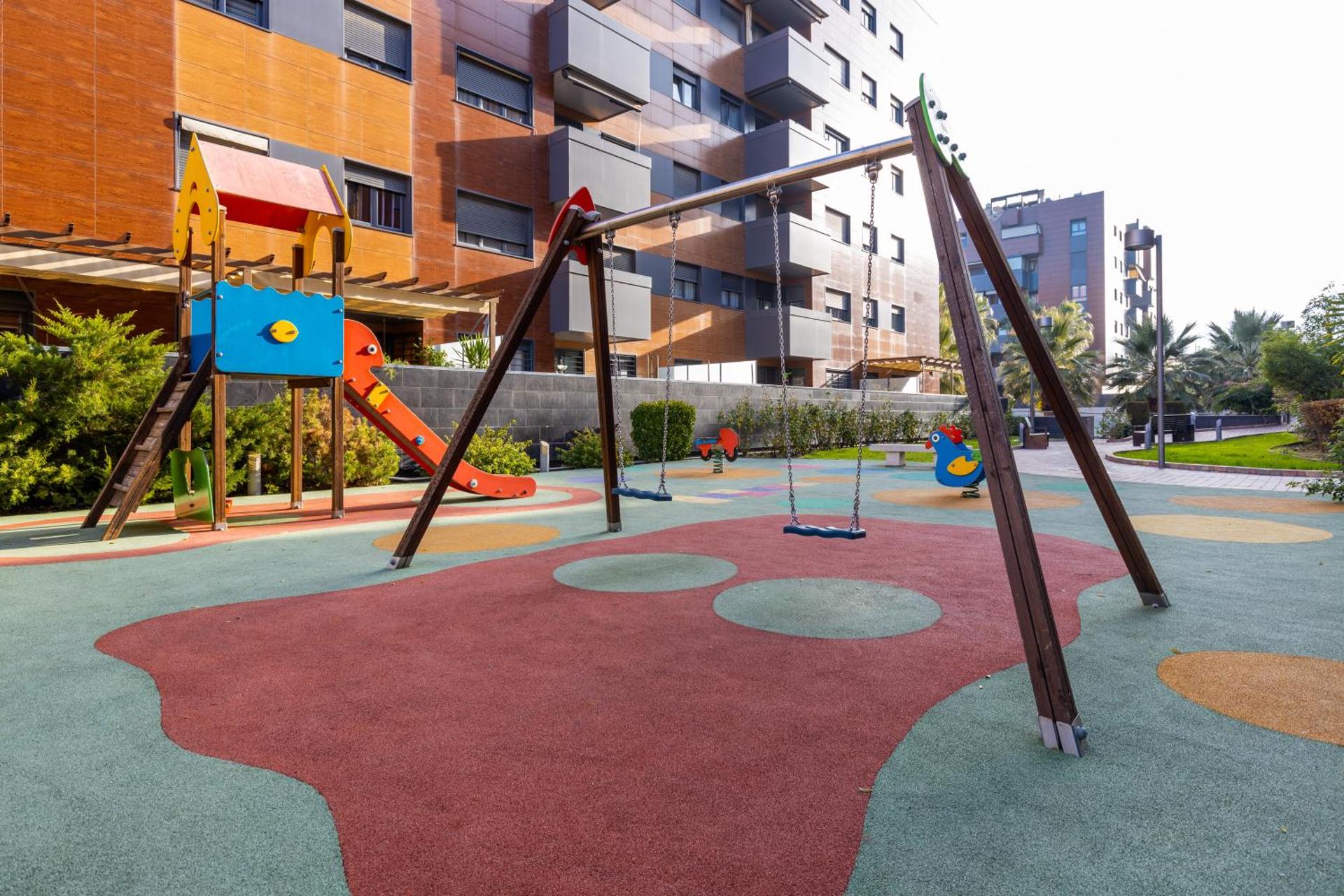 Apartamento Fórum-Ciencias con Piscina, Gym & Parking