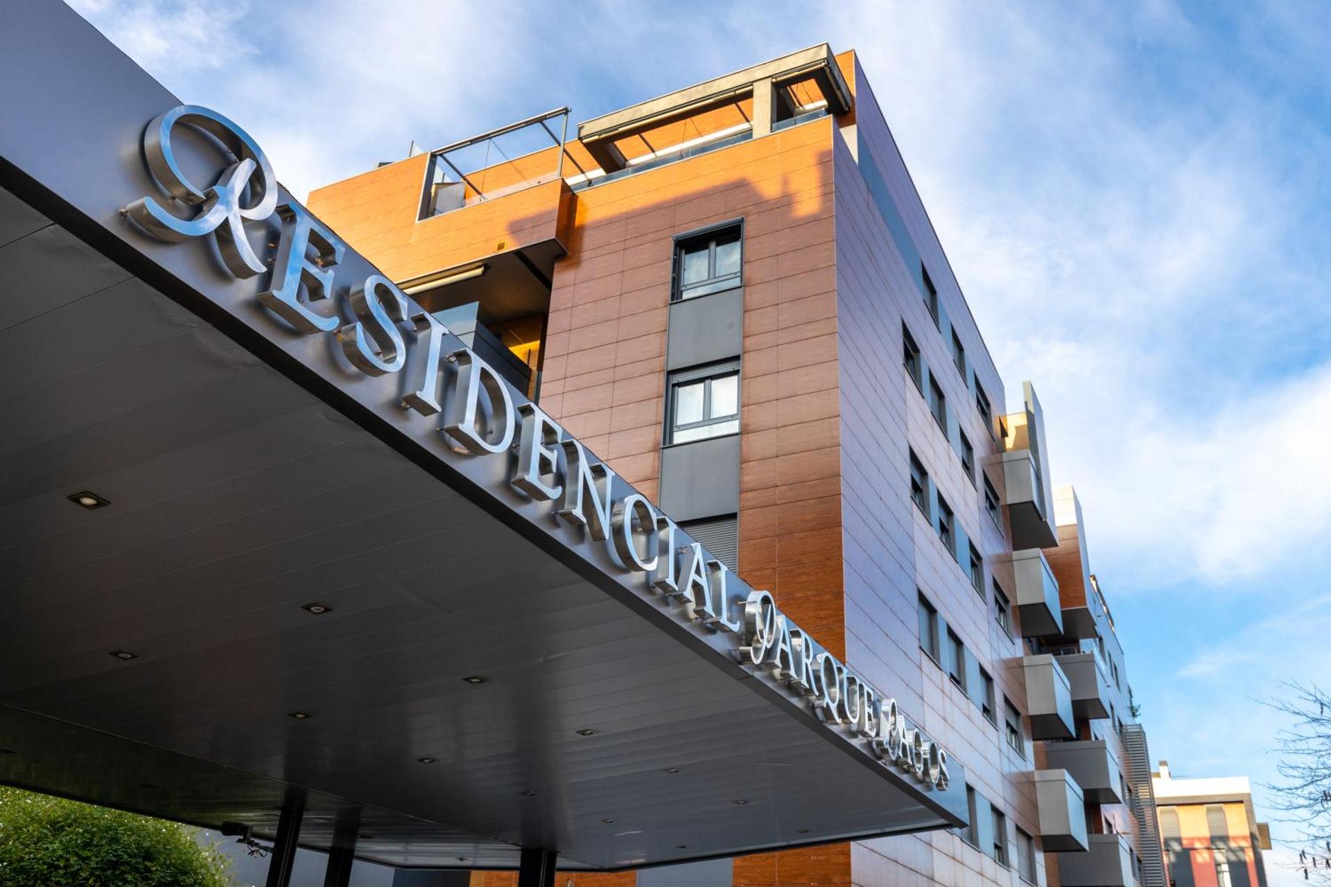 Apartamento Fórum-Ciencias con Piscina, Gym & Parking