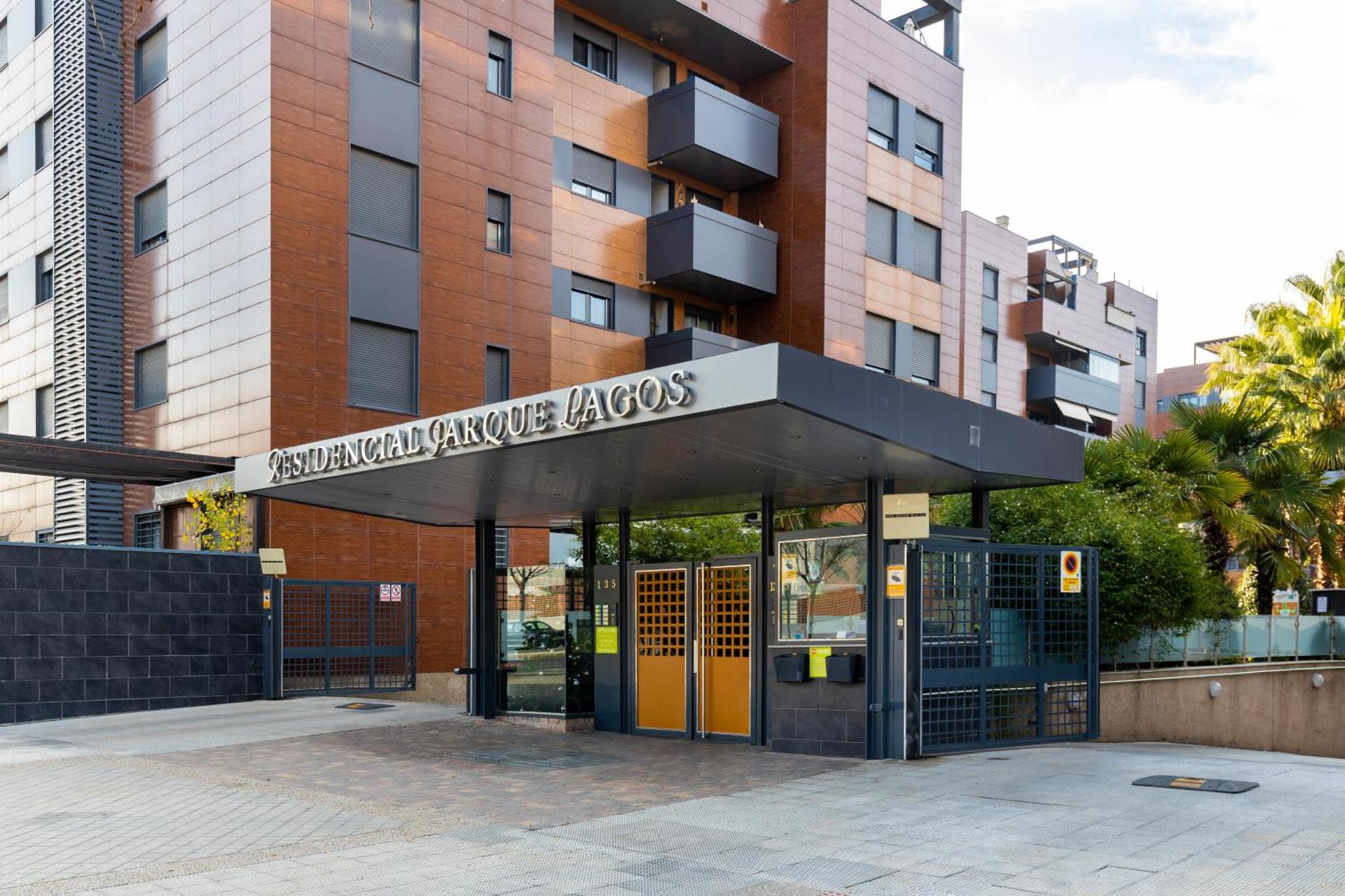 Apartamento Fórum-Ciencias con Piscina, Gym & Parking