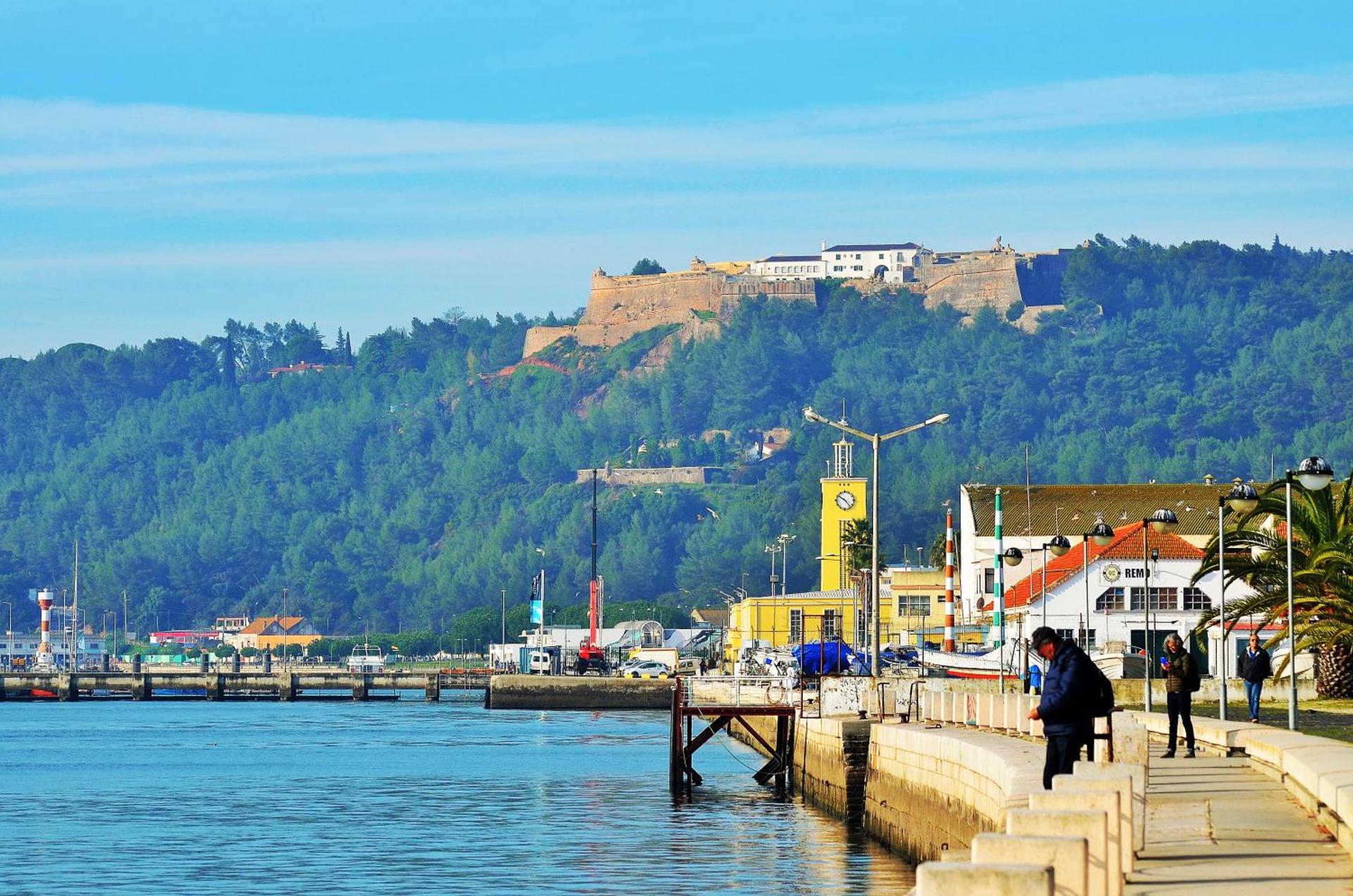 Suites & Apartments - DP Setubal