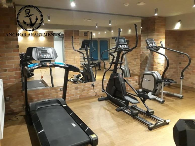 Anchor Apartments MARINE