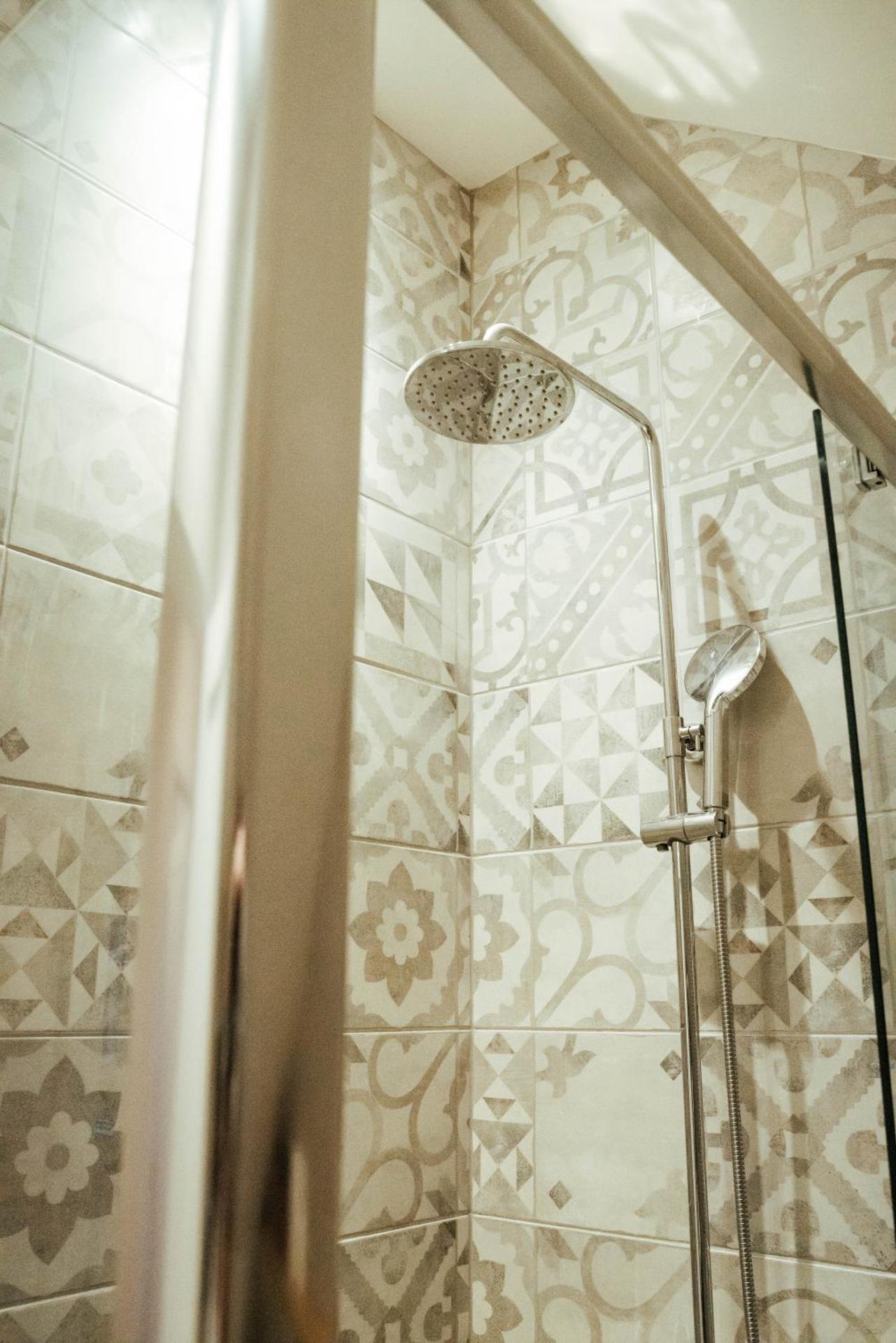 Garrykennedy Harbour View Apartment