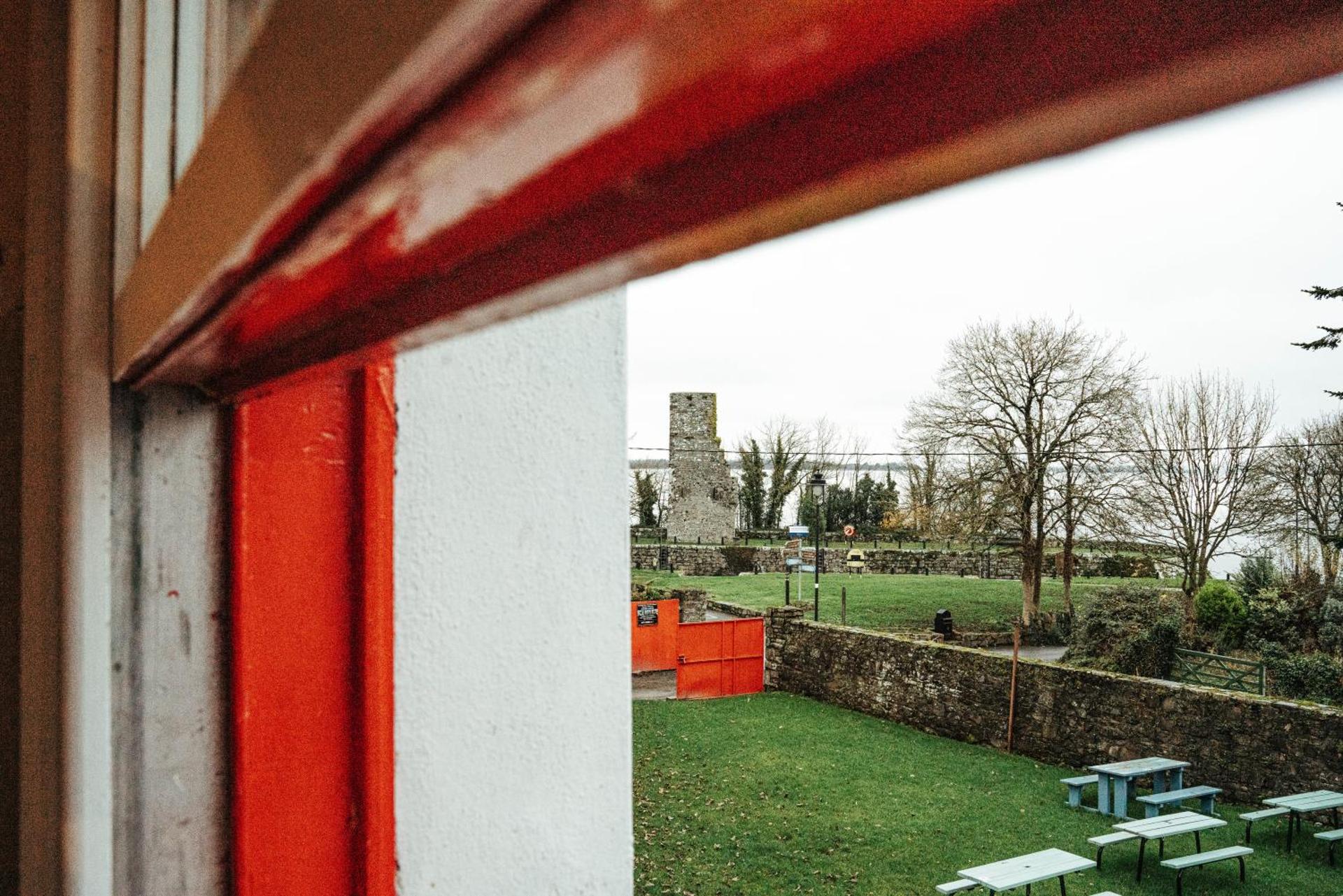 Garrykennedy Harbour View Apartment