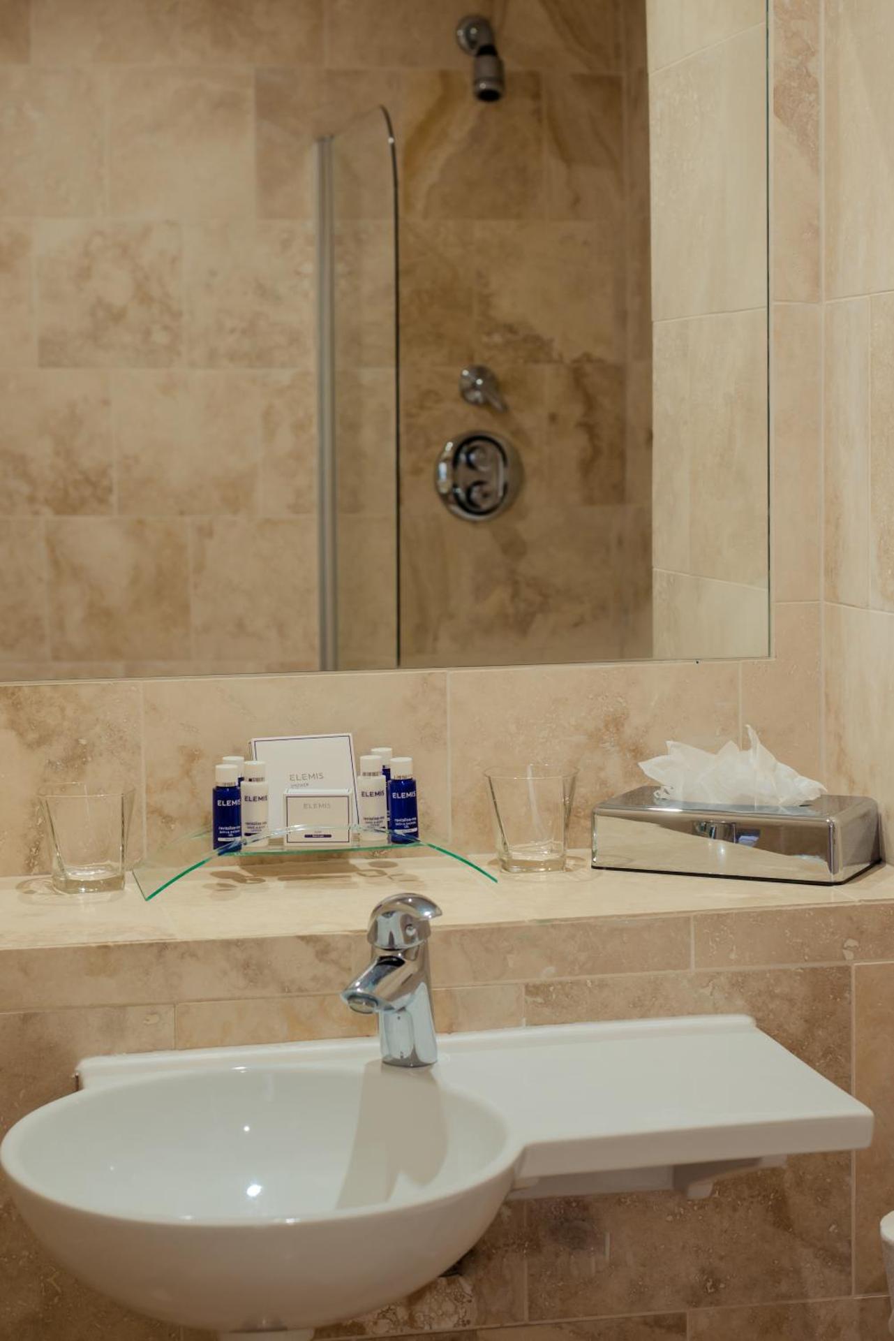 PREMIER SUITES Dublin, Leeson Street