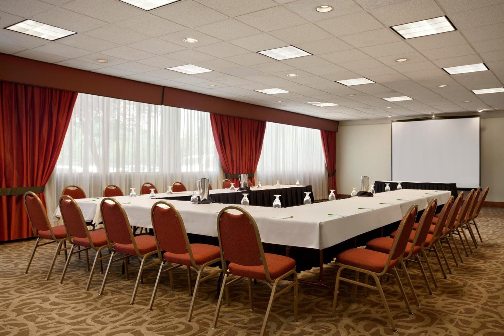 Meeting/conference room