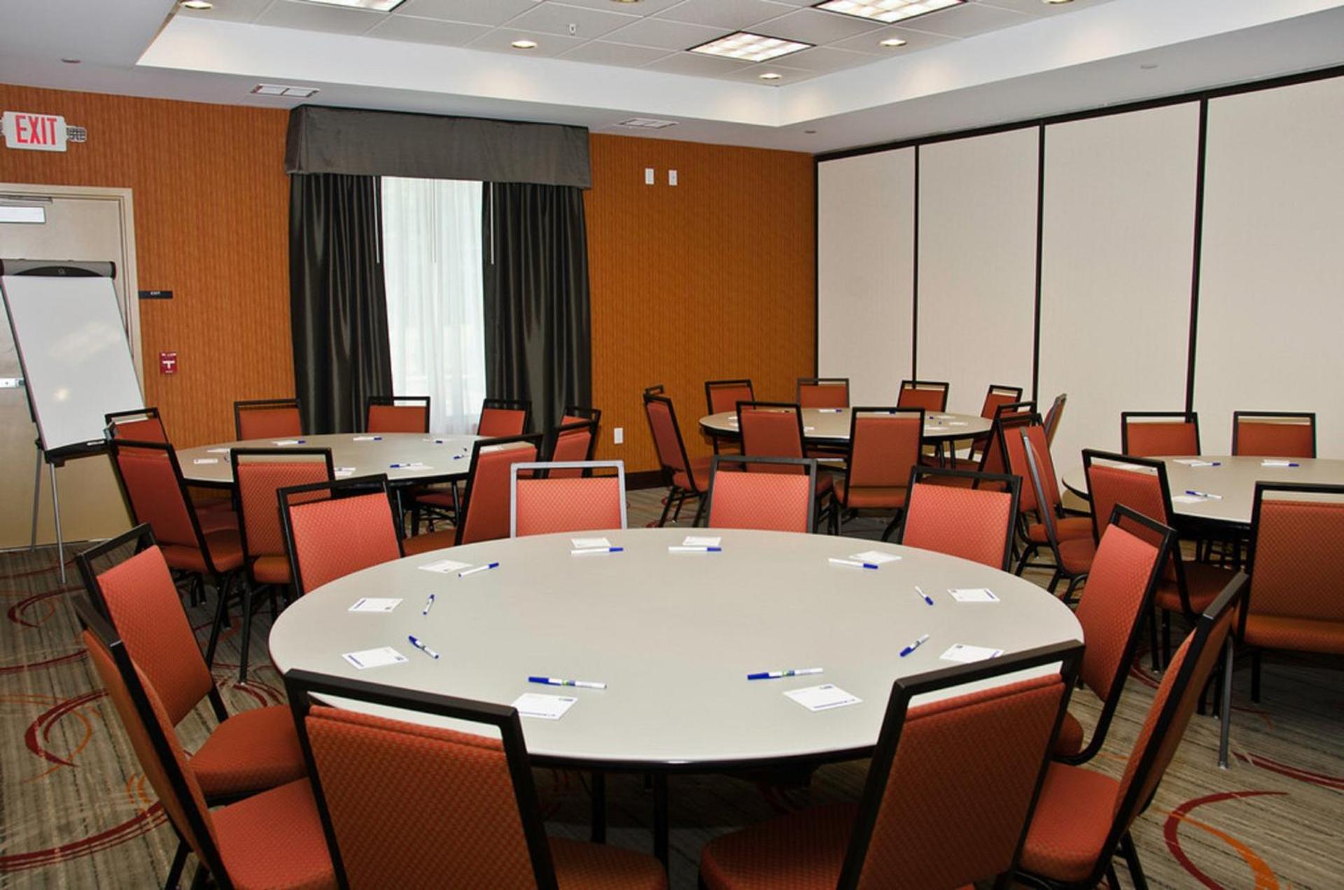 Meeting/conference room