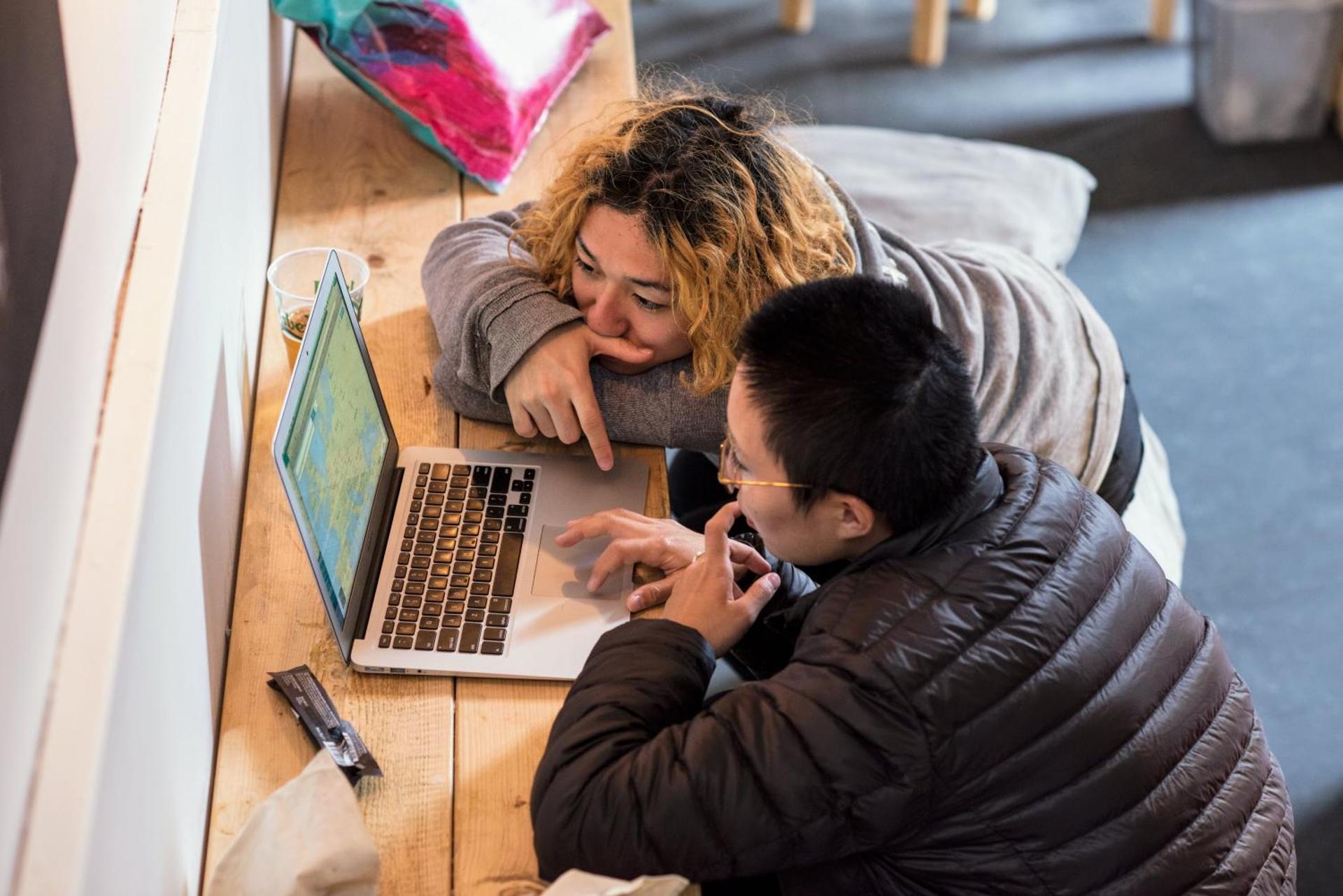 Communal lounge/ TV room