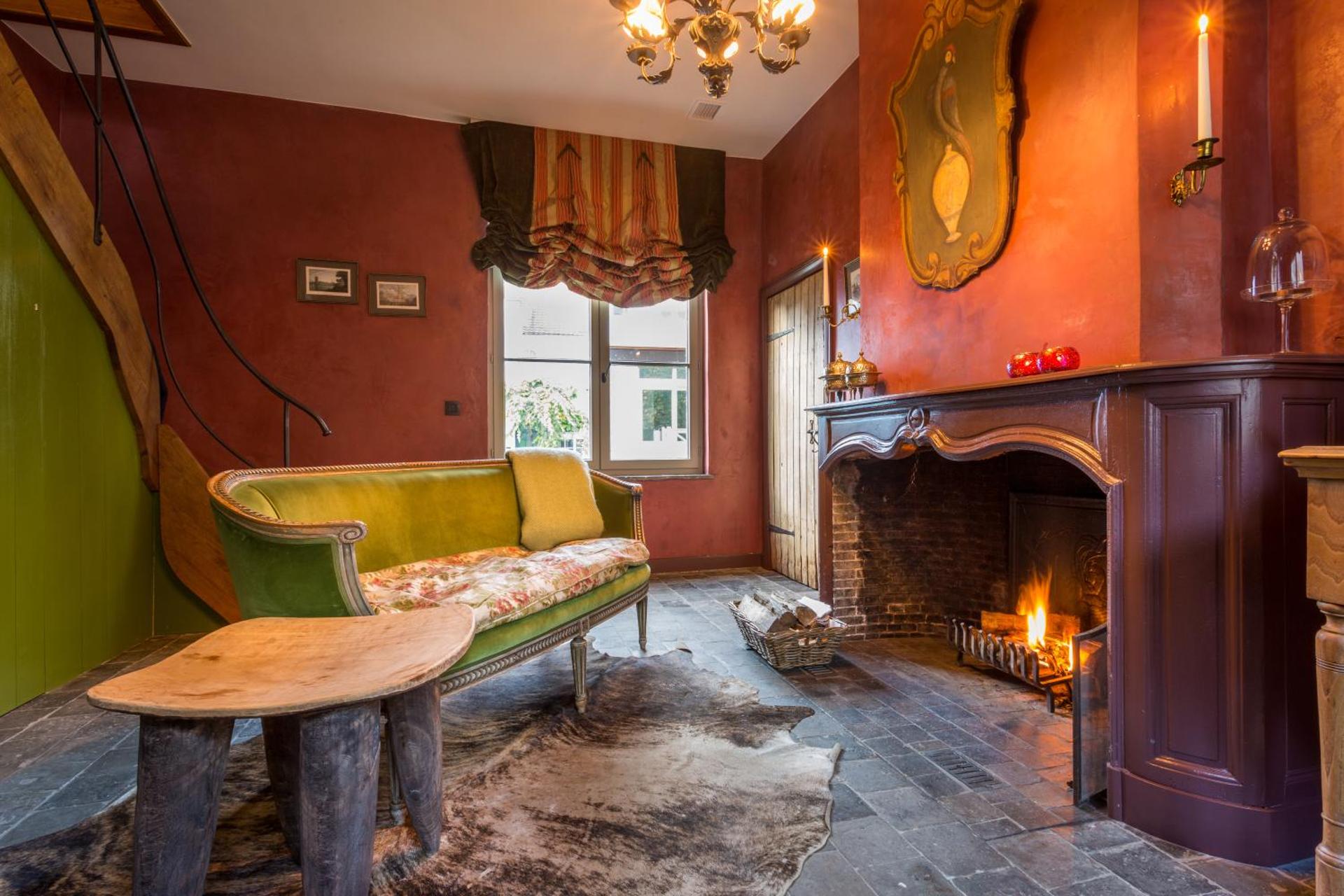 Deluxe Suite with Canal View