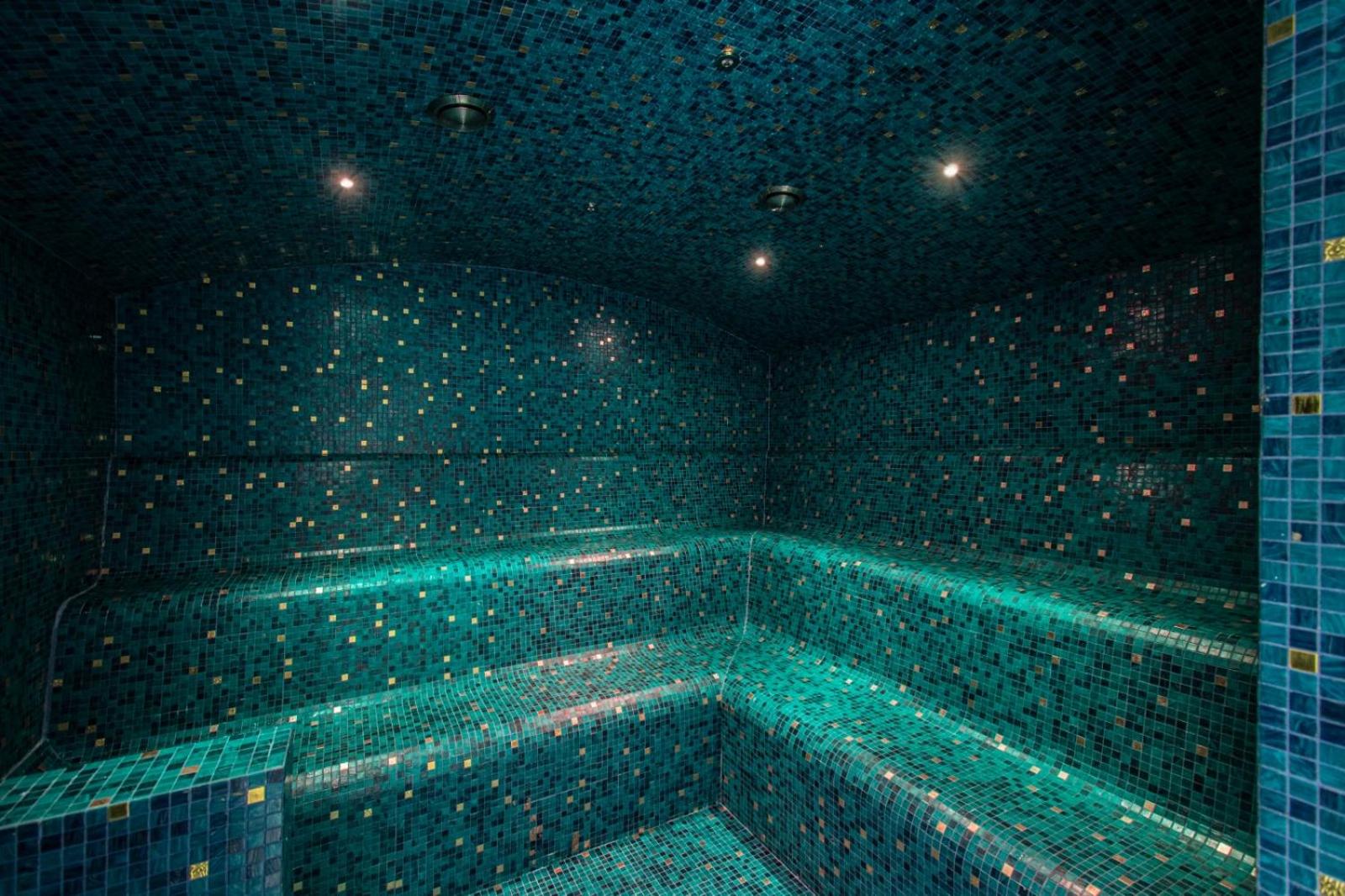 Steam room