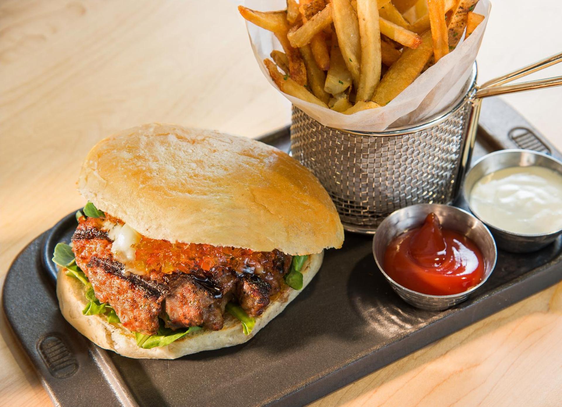 Restaurant/places to eat