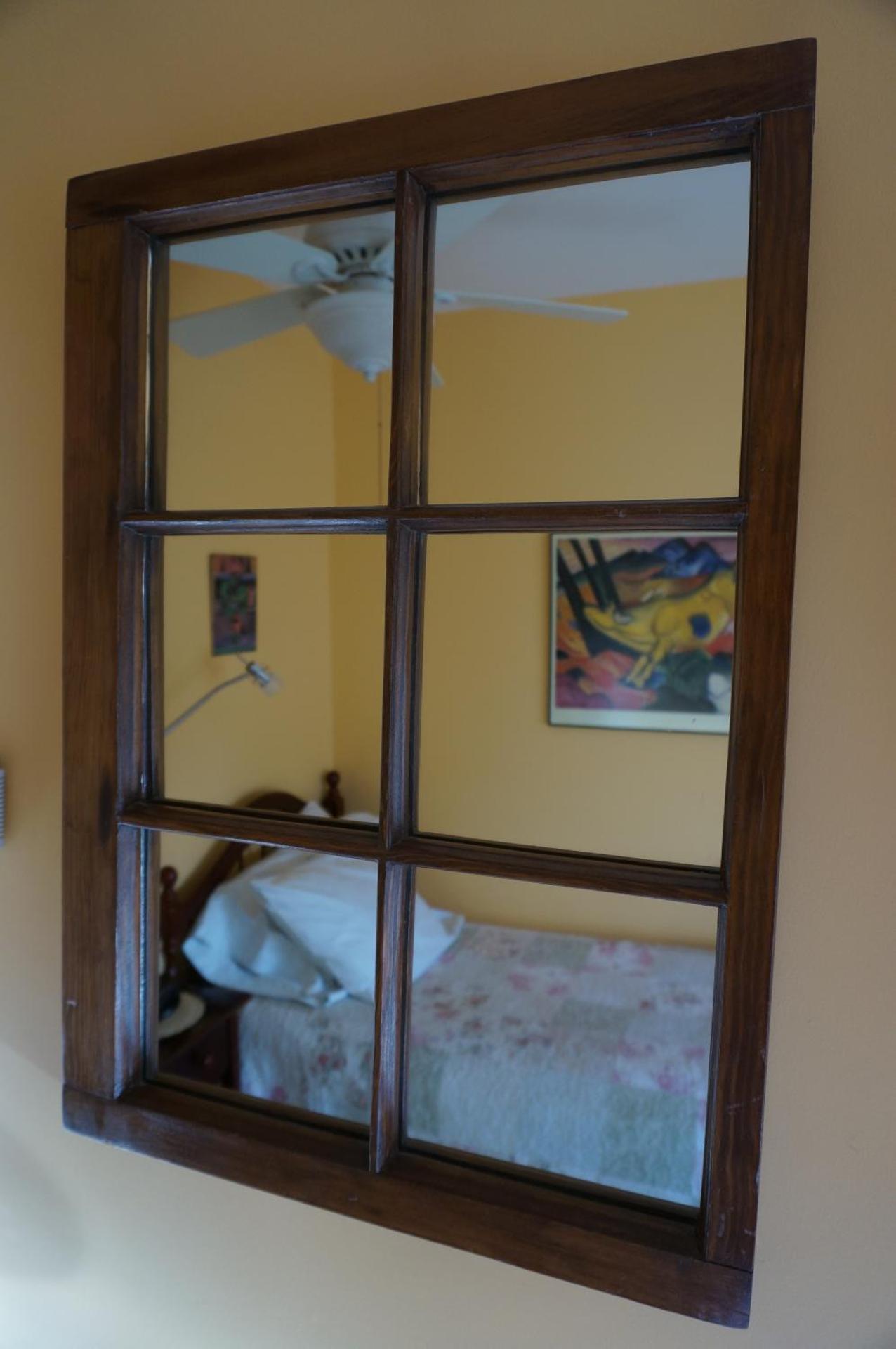 Single Room with Shared Bathroom