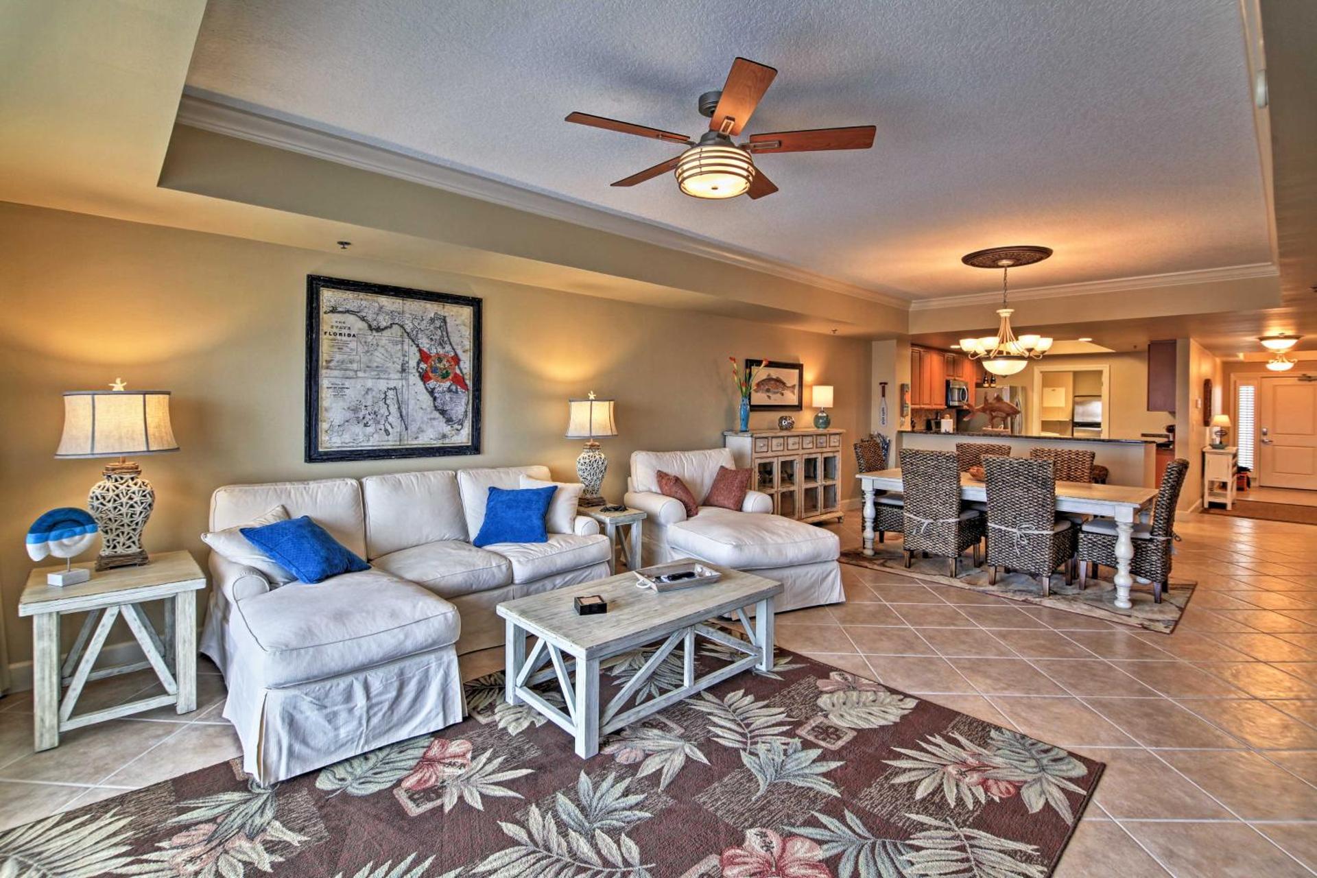 Beachfront Destin Condo with Pool and Harbor View!