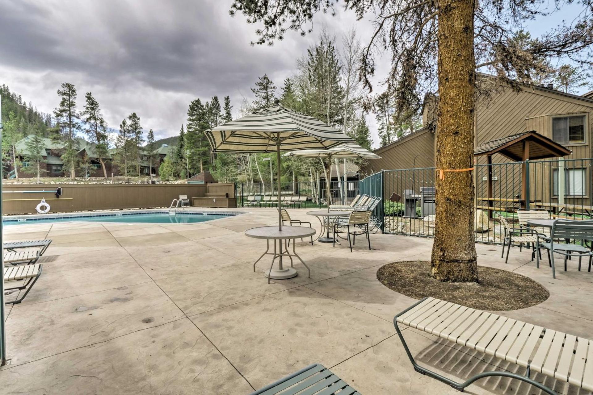 Ski Shuttle and Mountain Views Keystone Resort Home