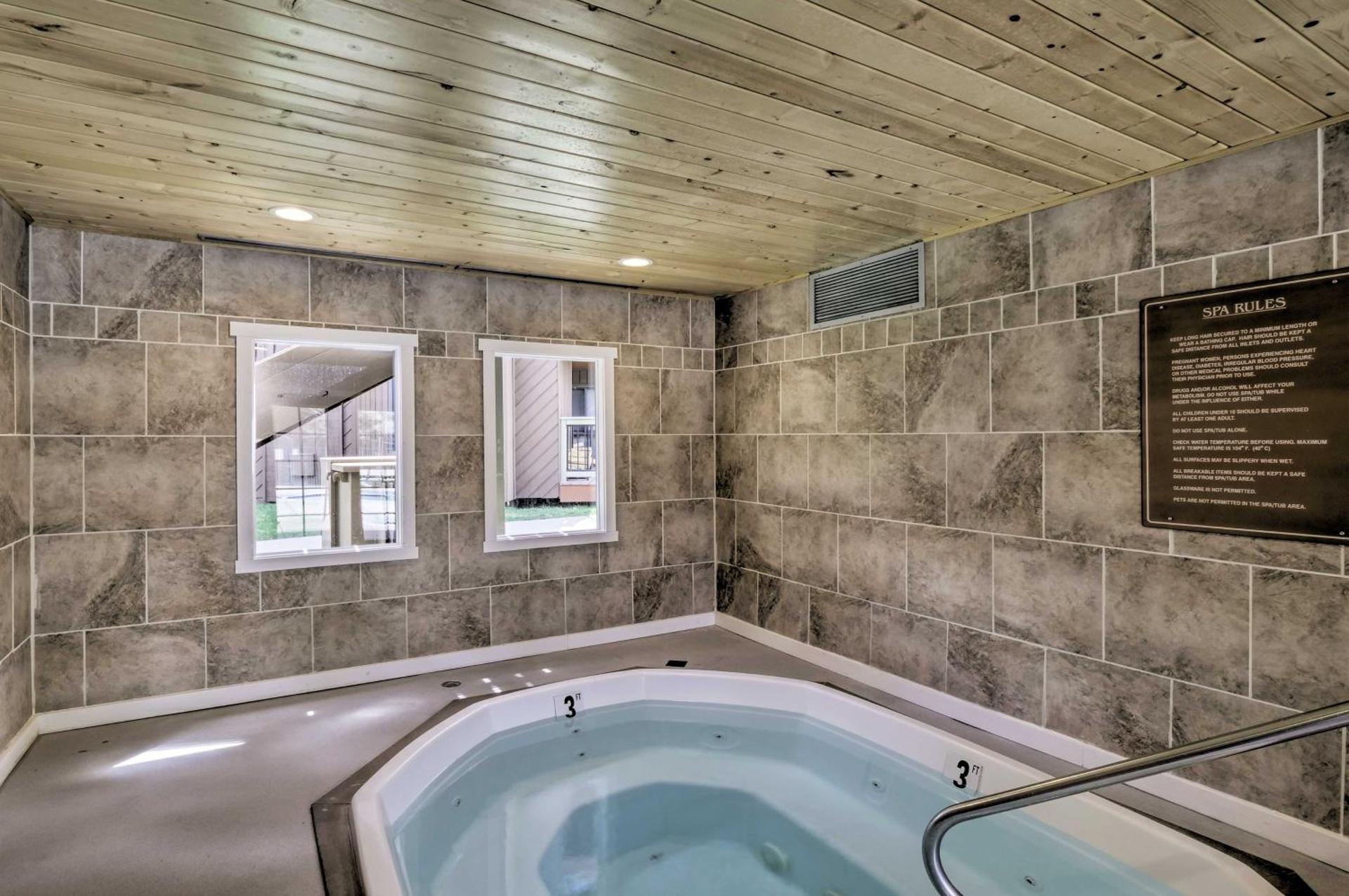 Ski Shuttle and Mountain Views Keystone Resort Home