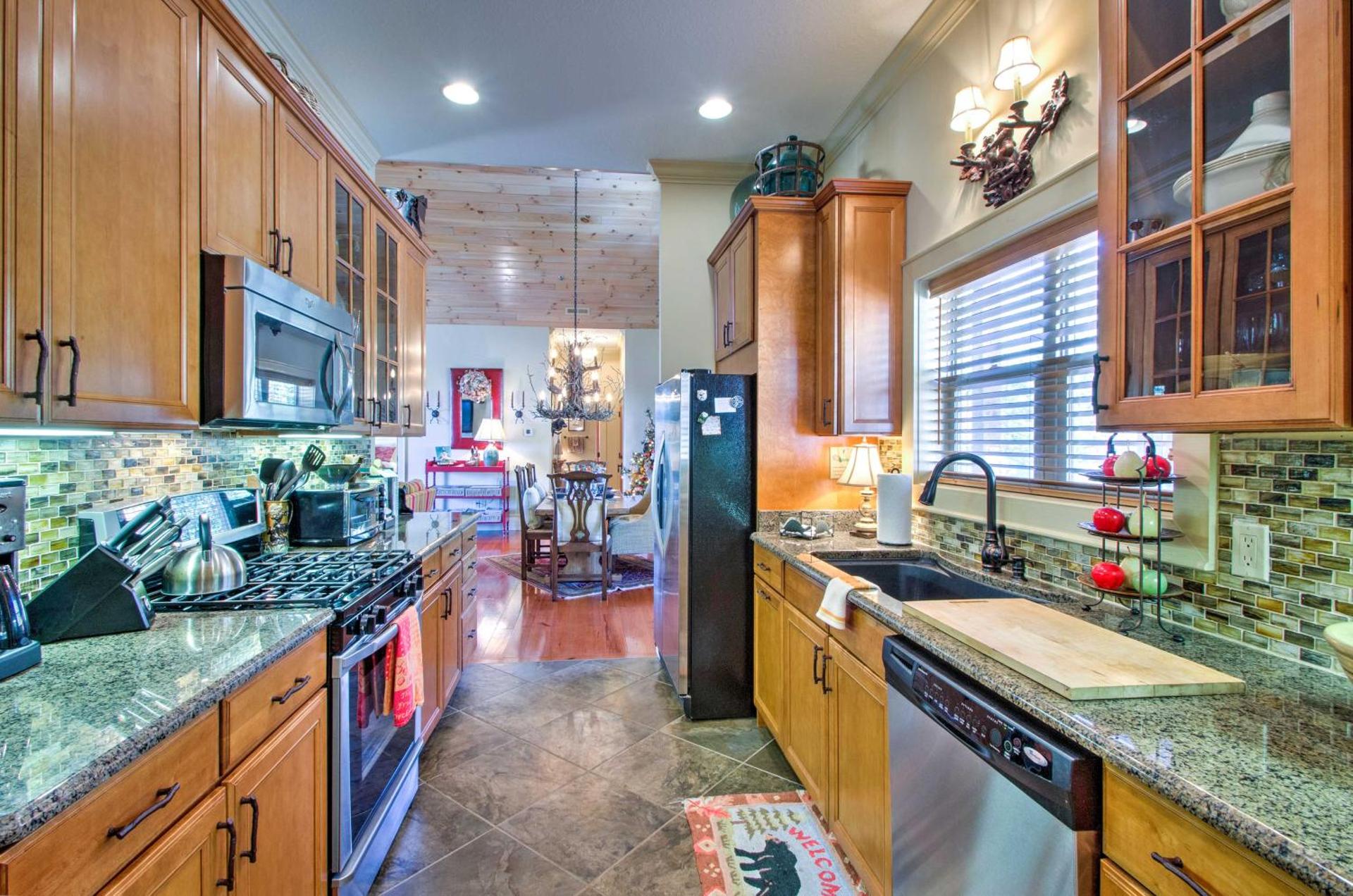 Bryson City Condo with Spectacular Views and Amenities