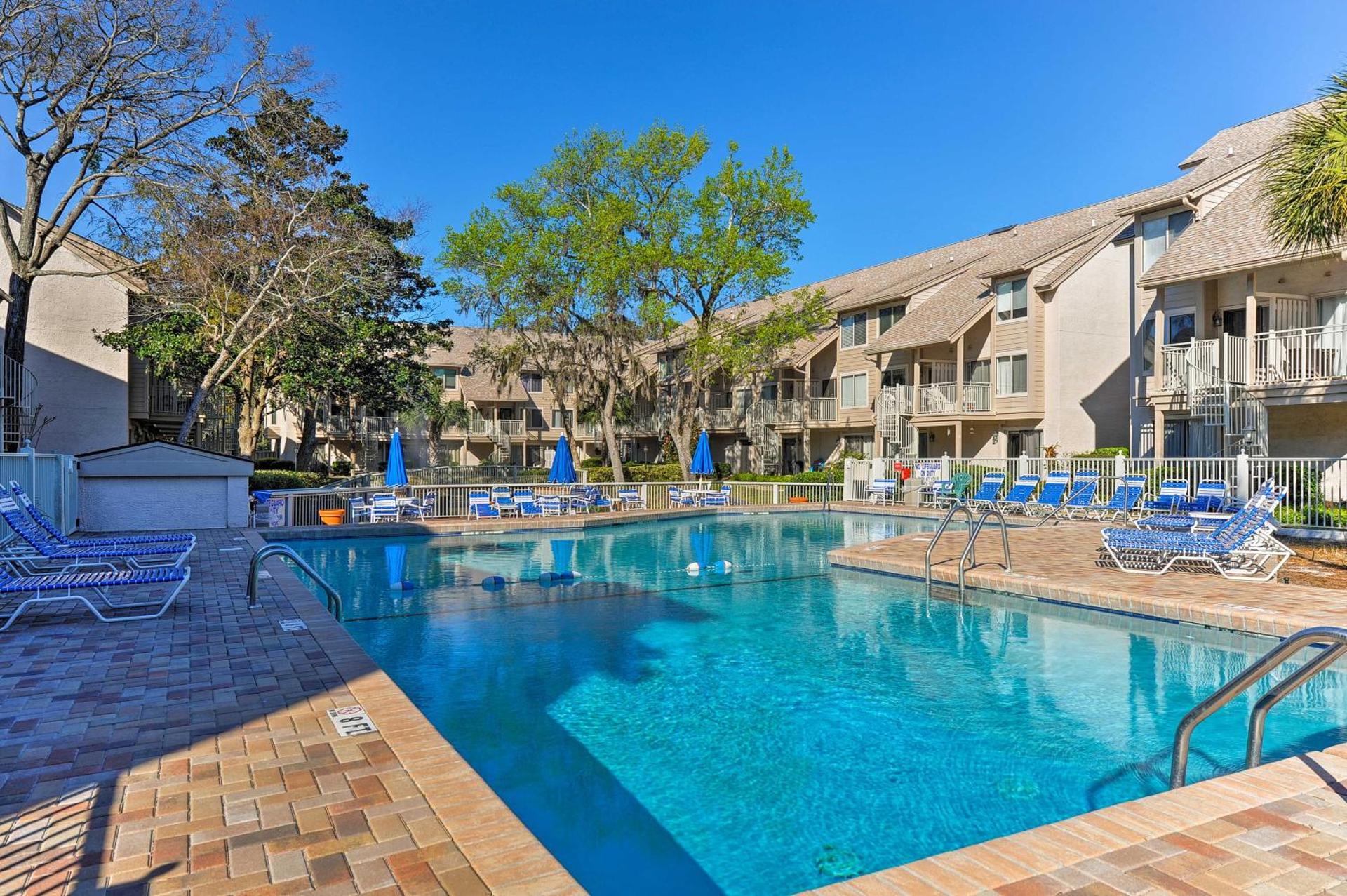 Walk to Hilton Head Island Beach Villa with Balcony