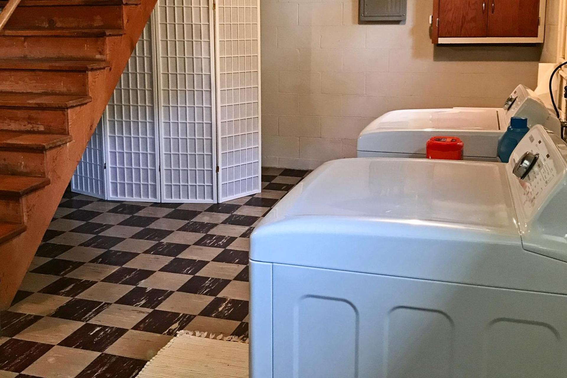 Williams Bay Retreat Walk to Lake Geneva and Town!