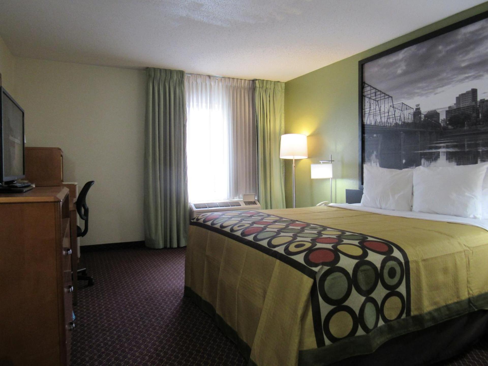 King Room - Mobility Access/Non-Smoking