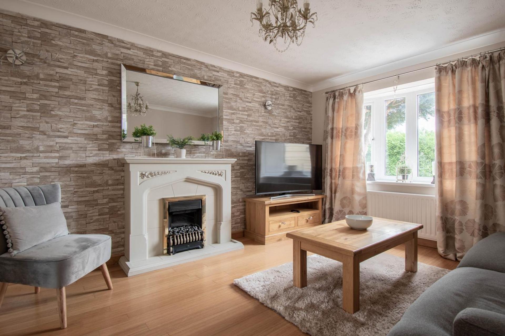 Thorn House a beautiful large house in Witney