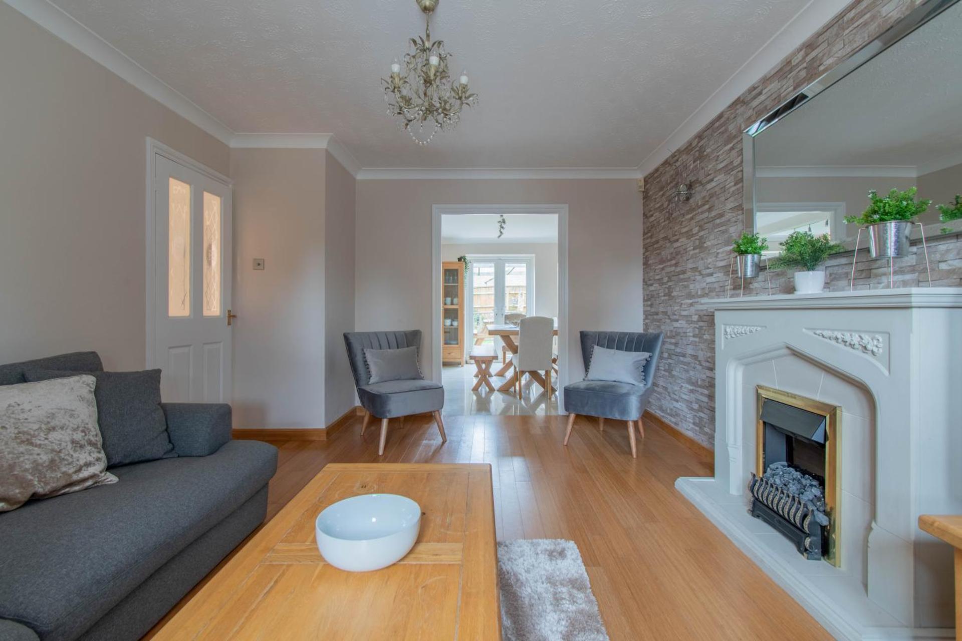 Thorn House a beautiful large house in Witney