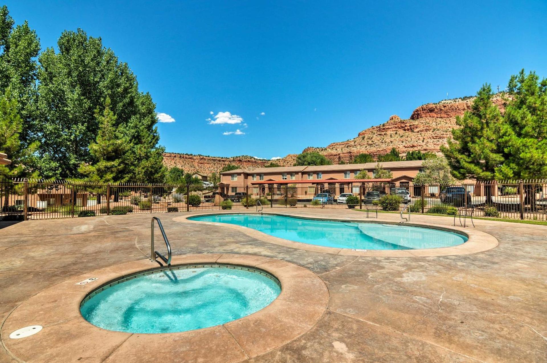 Kanab Condo with Pool and AC Less Than 1 Mi to Attractions!