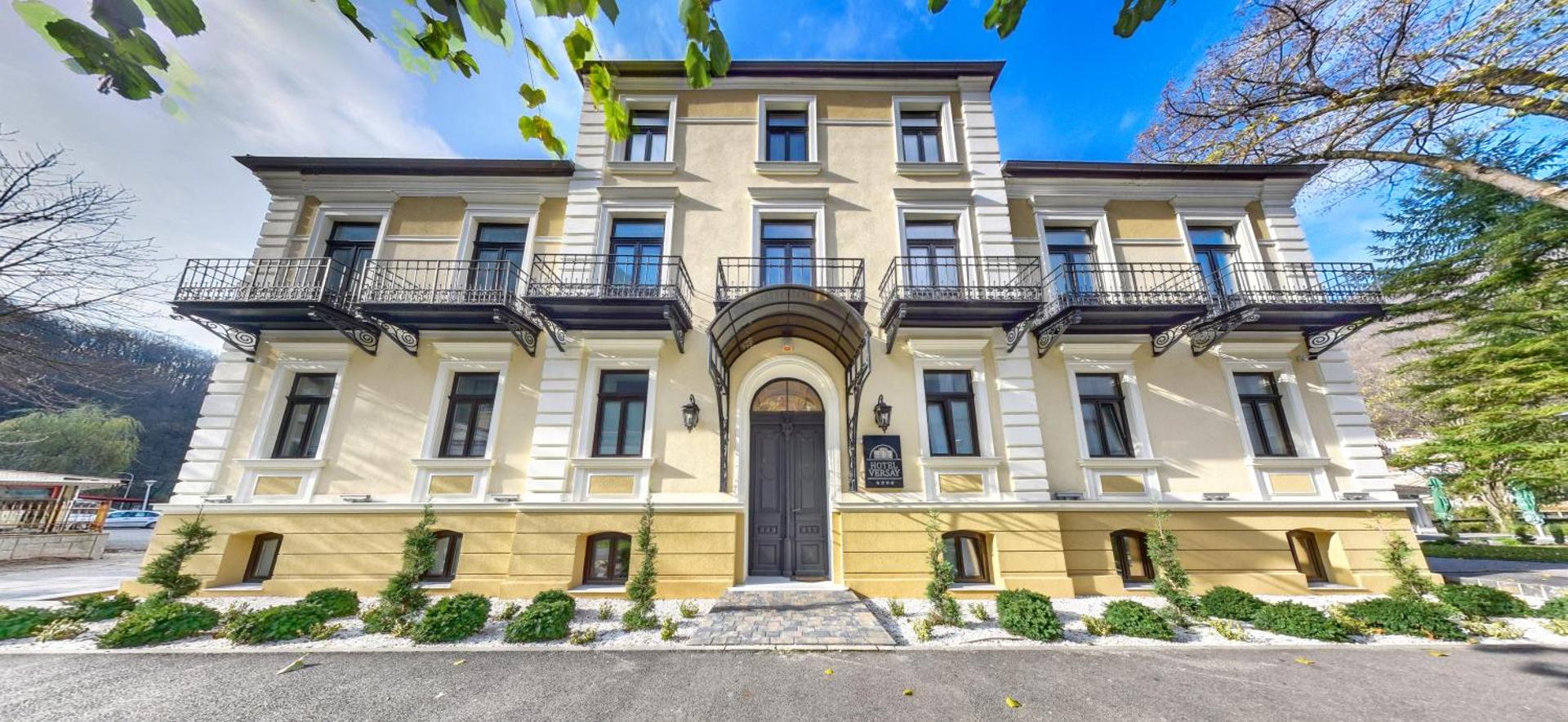 Hotel Versay