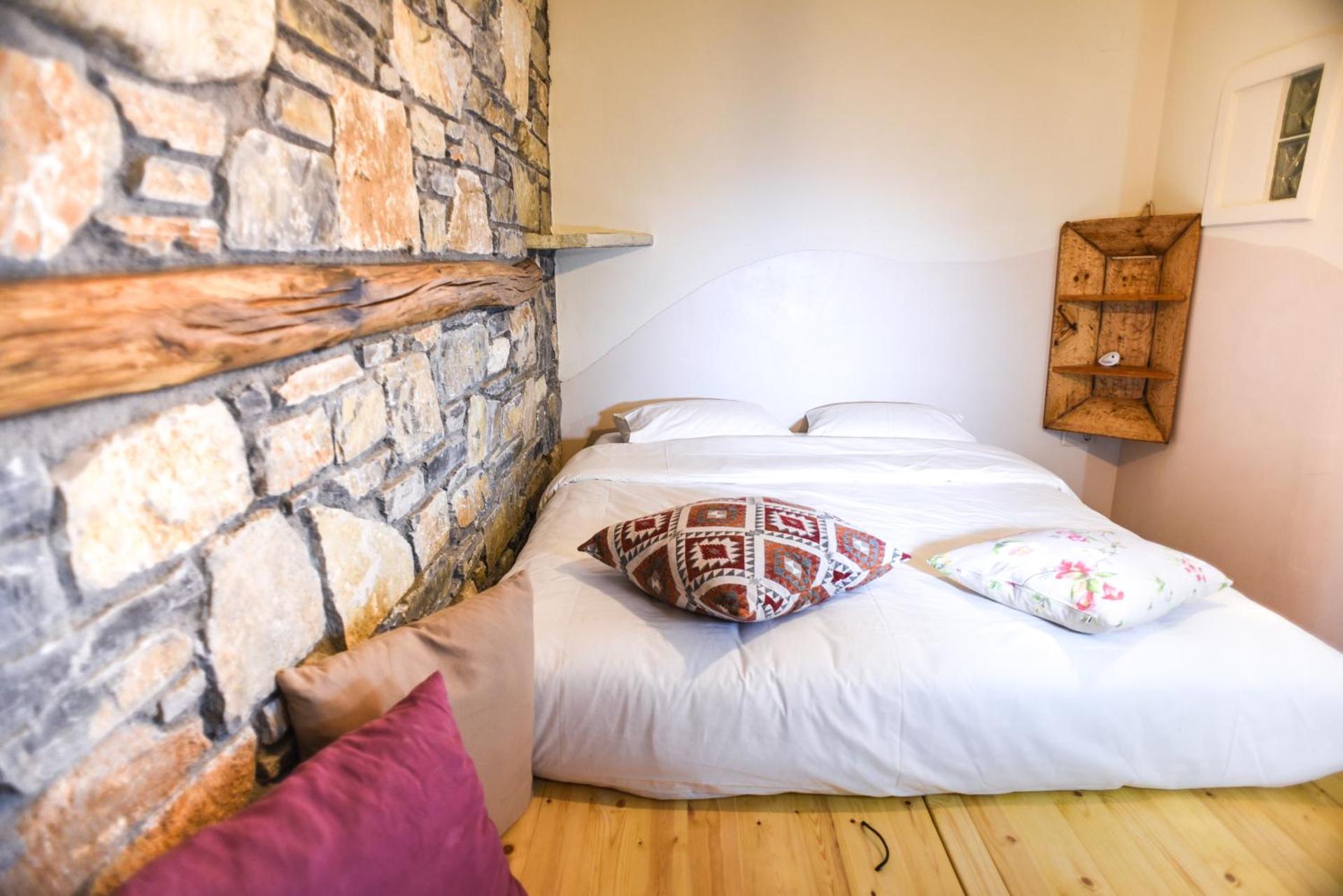 Victoria's Country Apartments