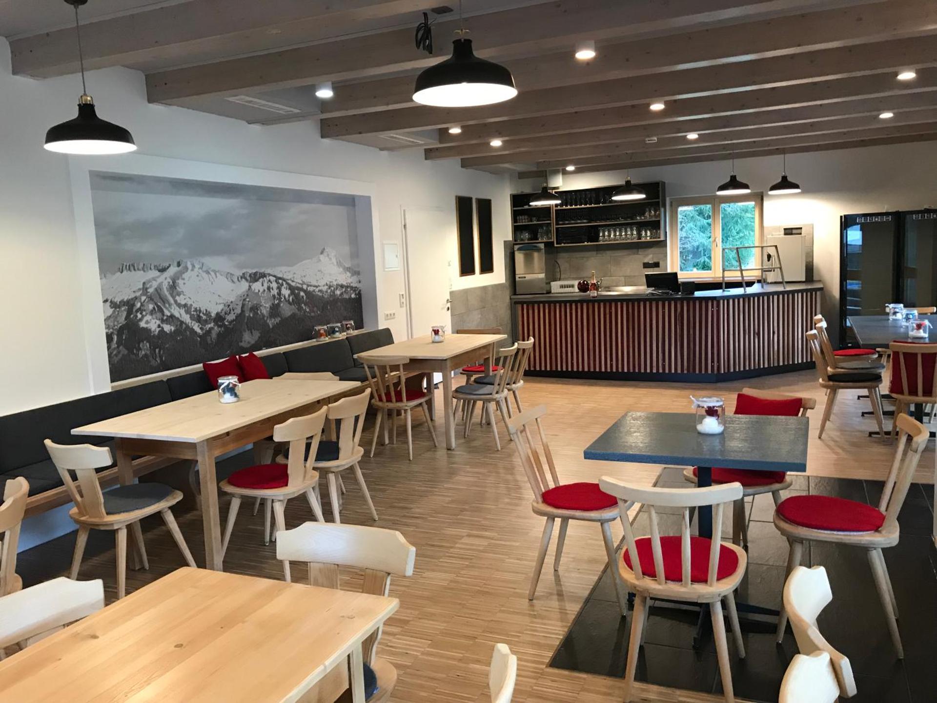 Restaurant/places to eat