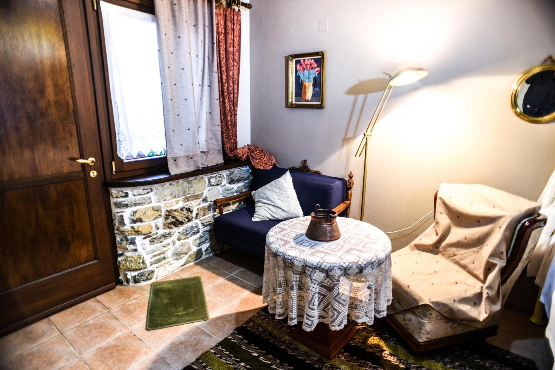 Victoria's Country Apartments