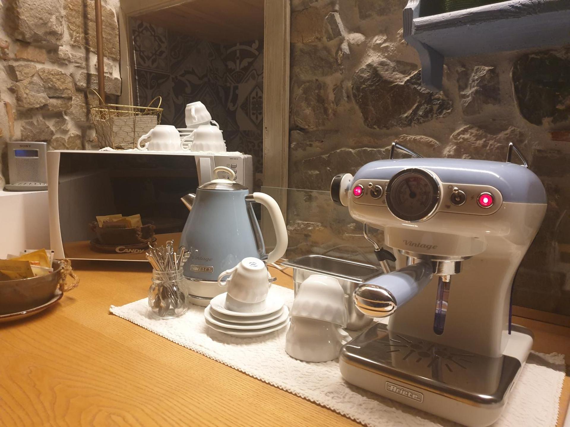 Coffee/tea facilities