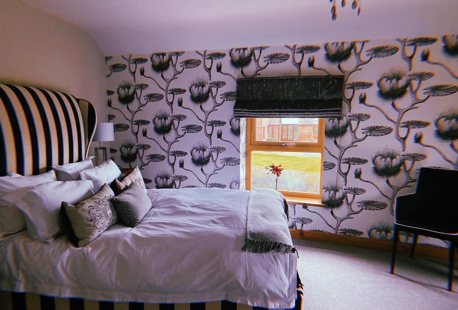 The Queens At Horton