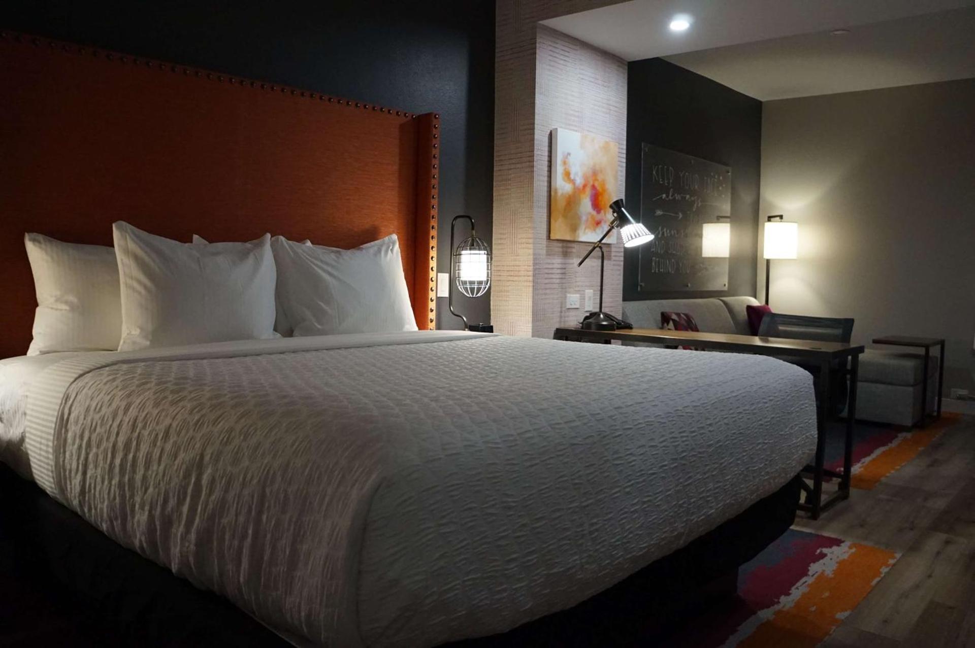 Photo of the whole room