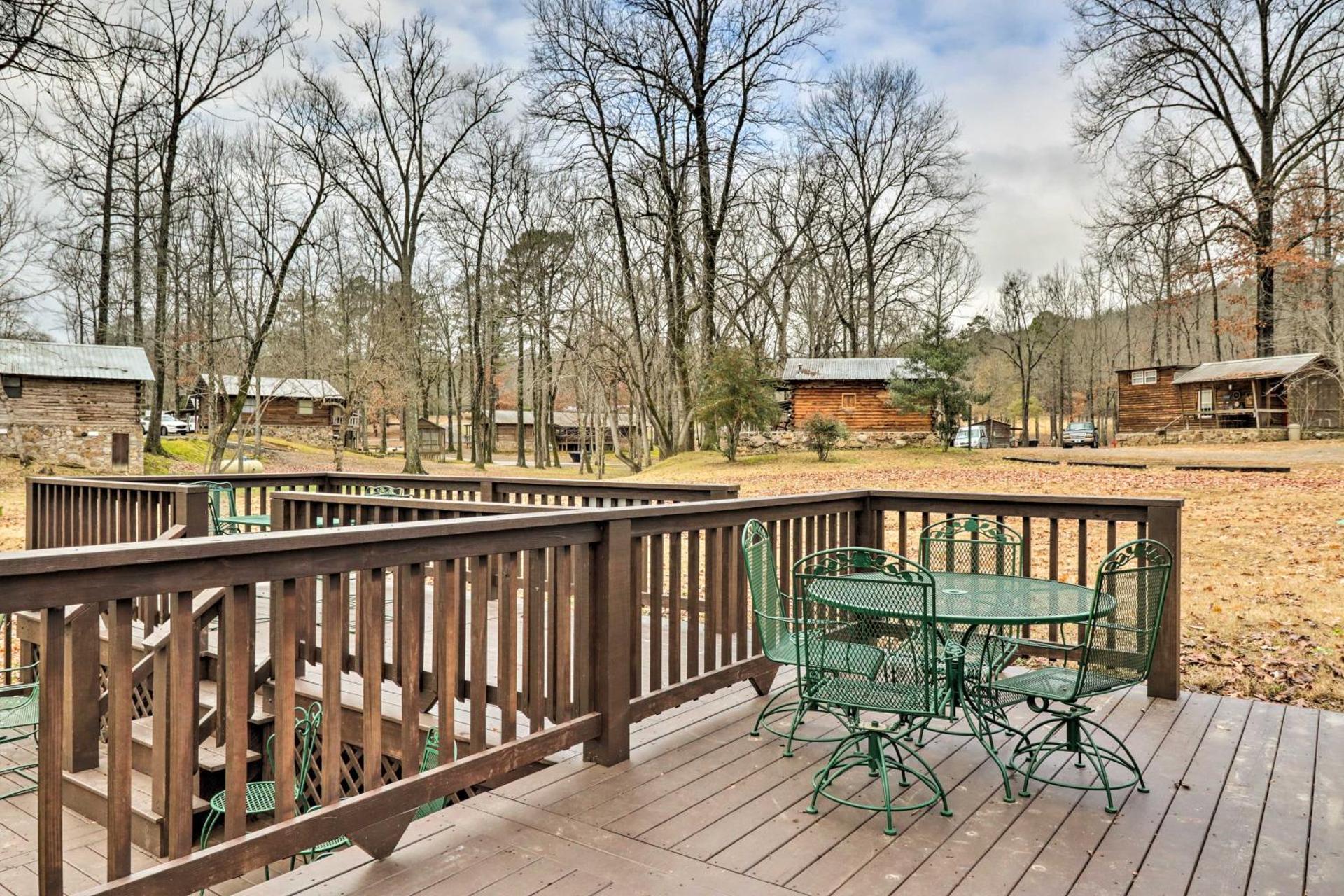 Cozy Heber Springs Cabin with Deck and Dock!