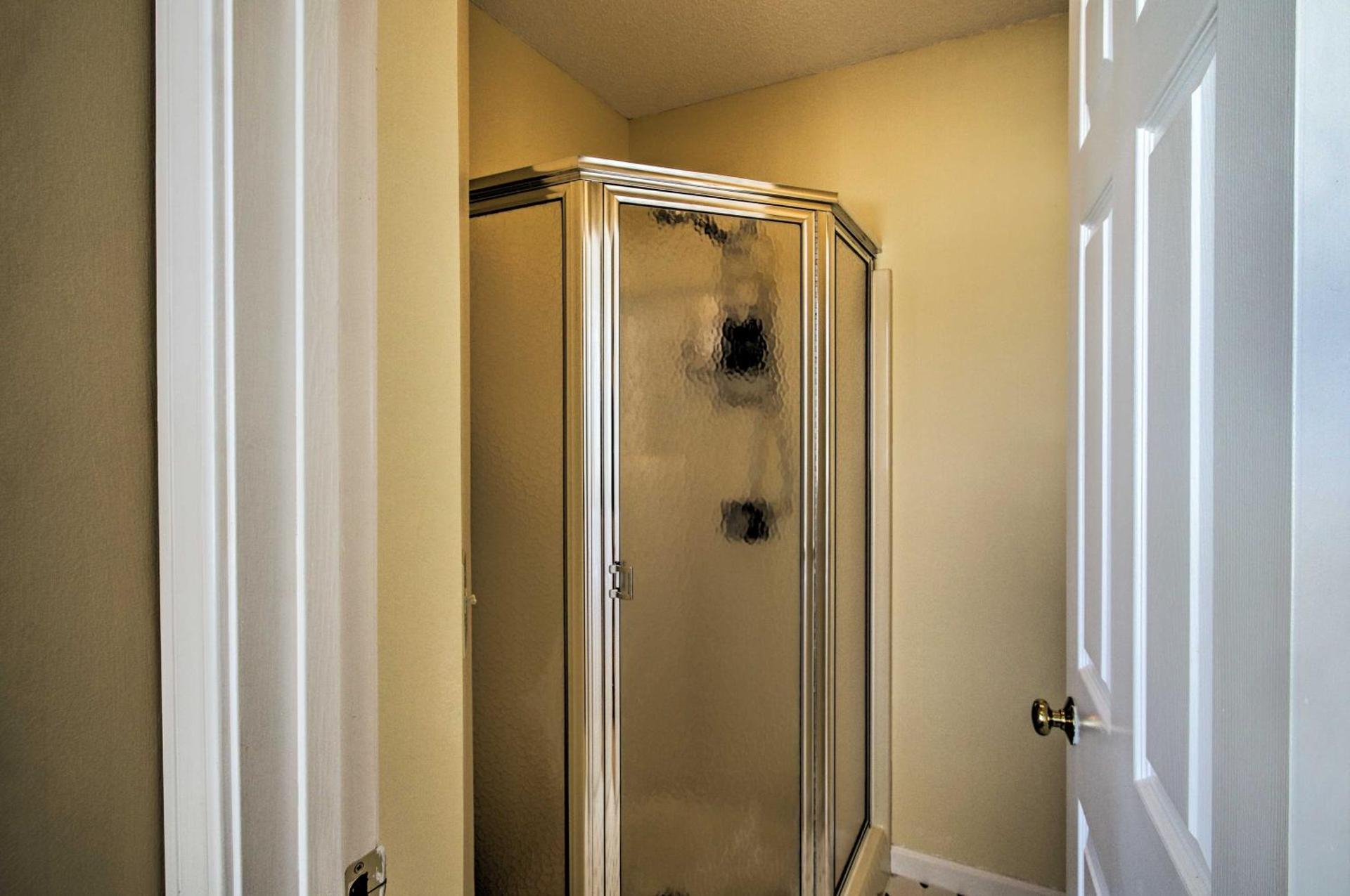 Lincoln Family Condo 2 Mi to Loon Mountain Resort