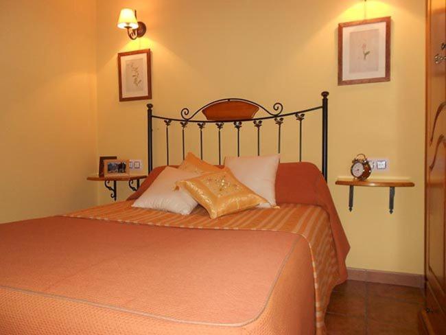 Apartamentos Turismo Rural Casa Santorroman