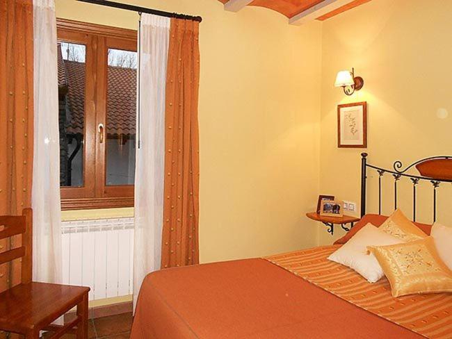 Apartamentos Turismo Rural Casa Santorroman