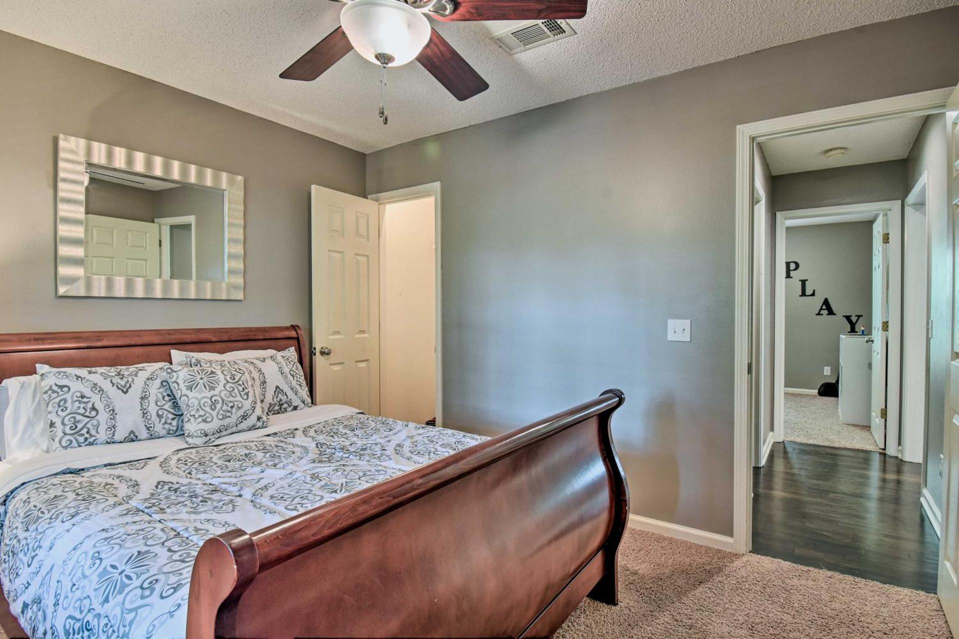 Lakefront Home with Private Dock in Hot Springs!