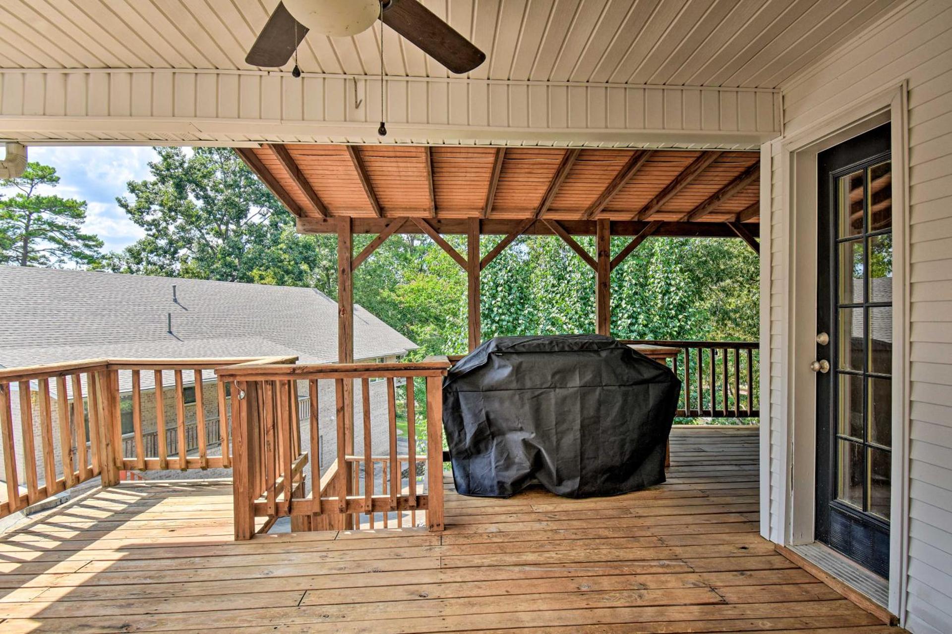 Lakefront Home with Private Dock in Hot Springs!