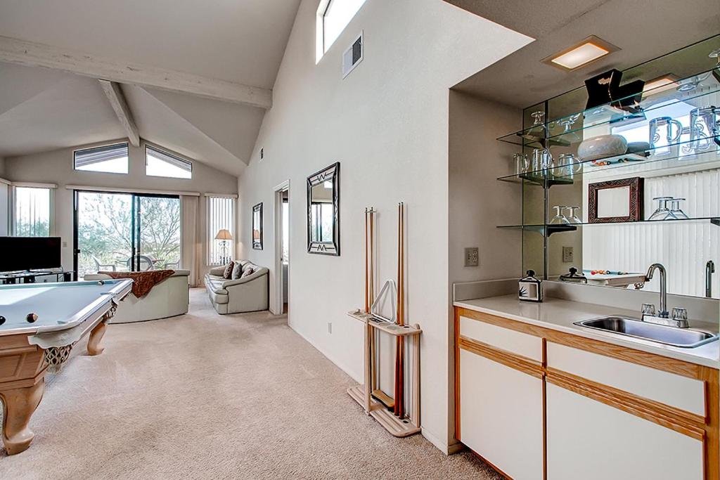 Borrego Springs Hideaway Pool Table, Mtn Views!