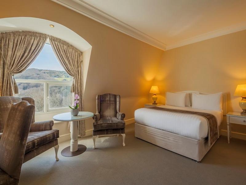 The Glenview Hotel & Leisure Club