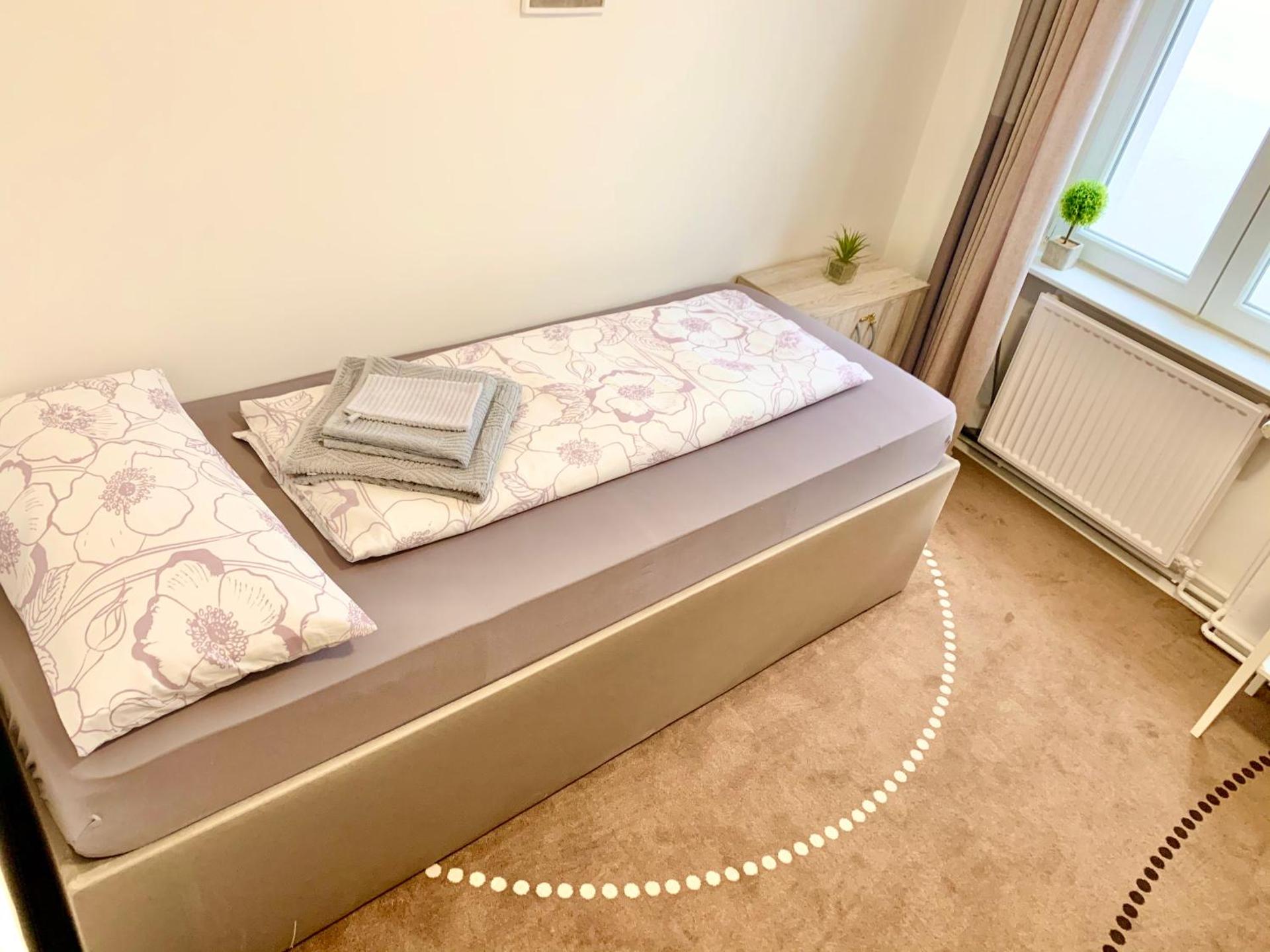 Single Bed in 3-Bed Dormitory Room