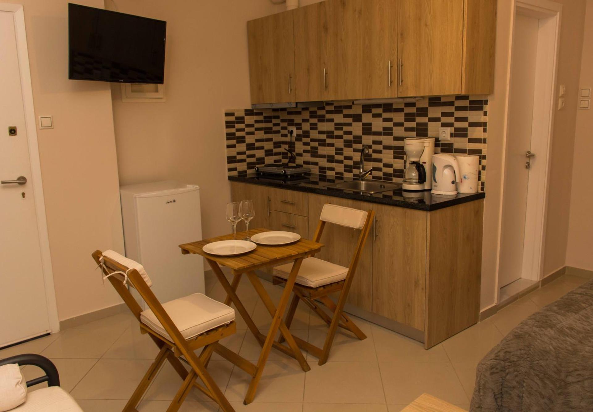 Central Luxury Studio