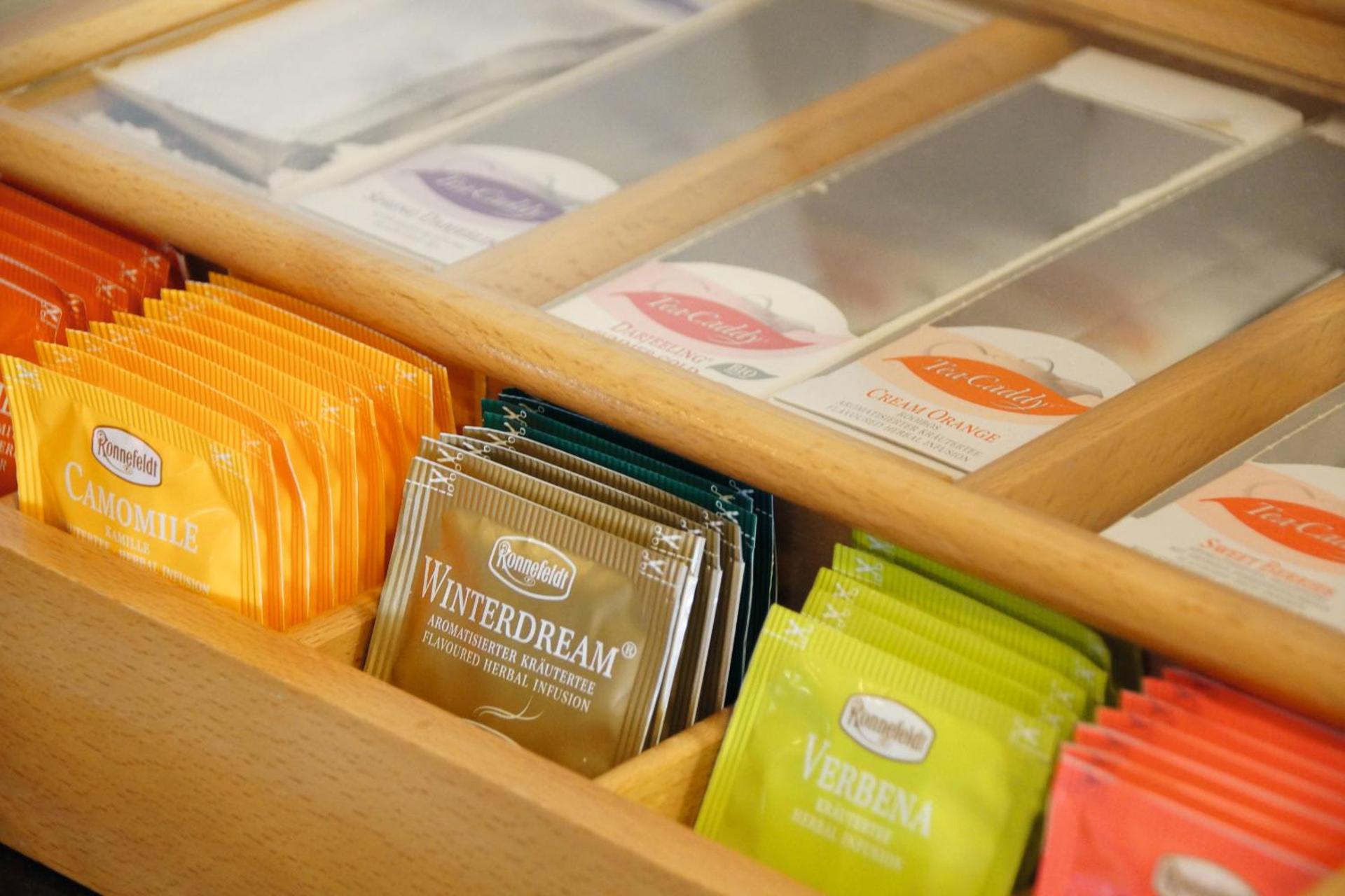 Coffee/tea facilities