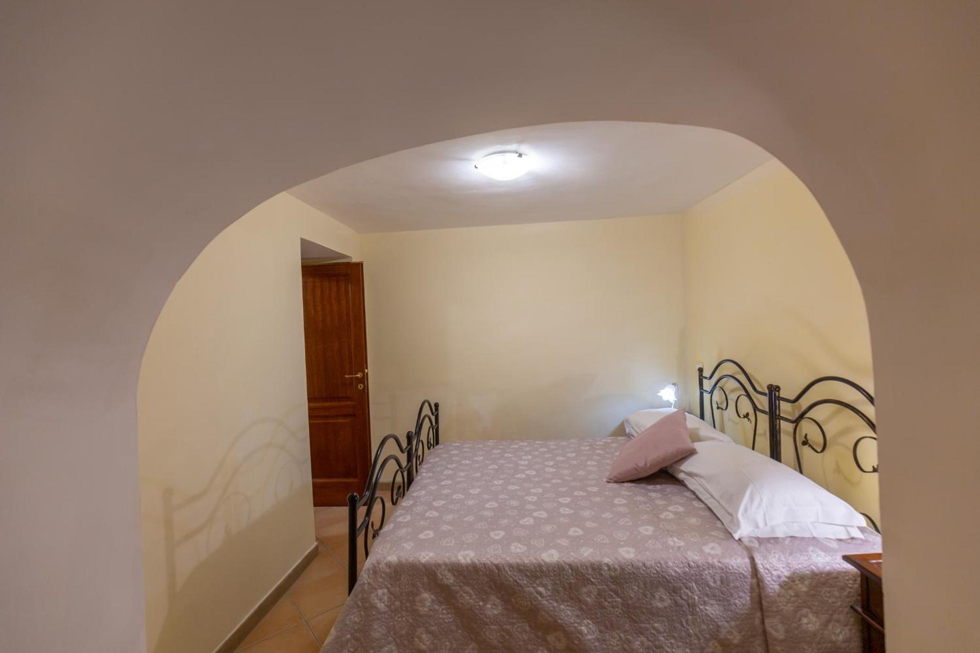 Flowers apartments & rooms