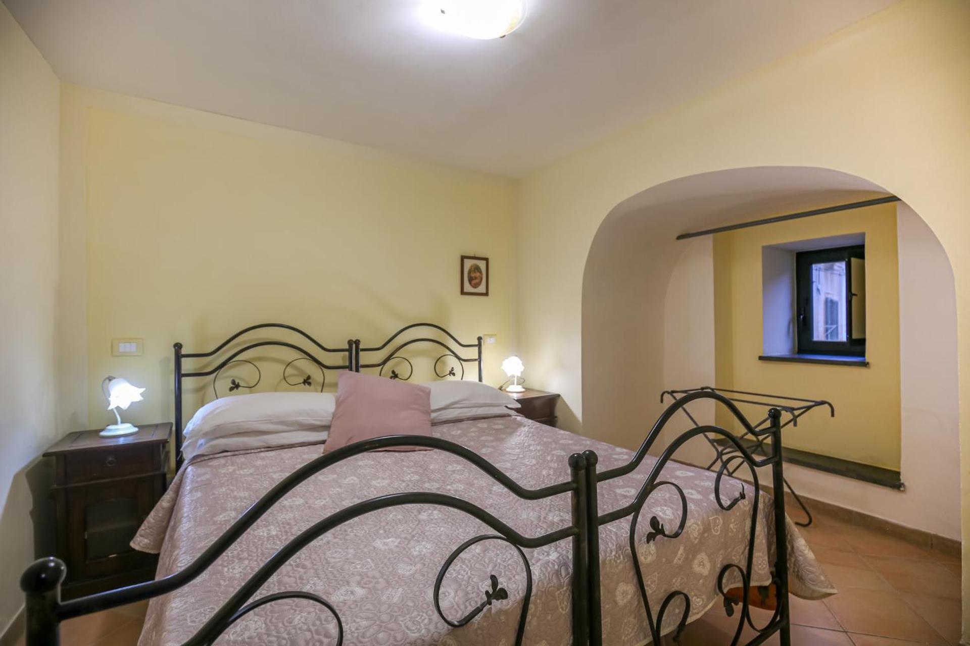 Flowers apartments & rooms