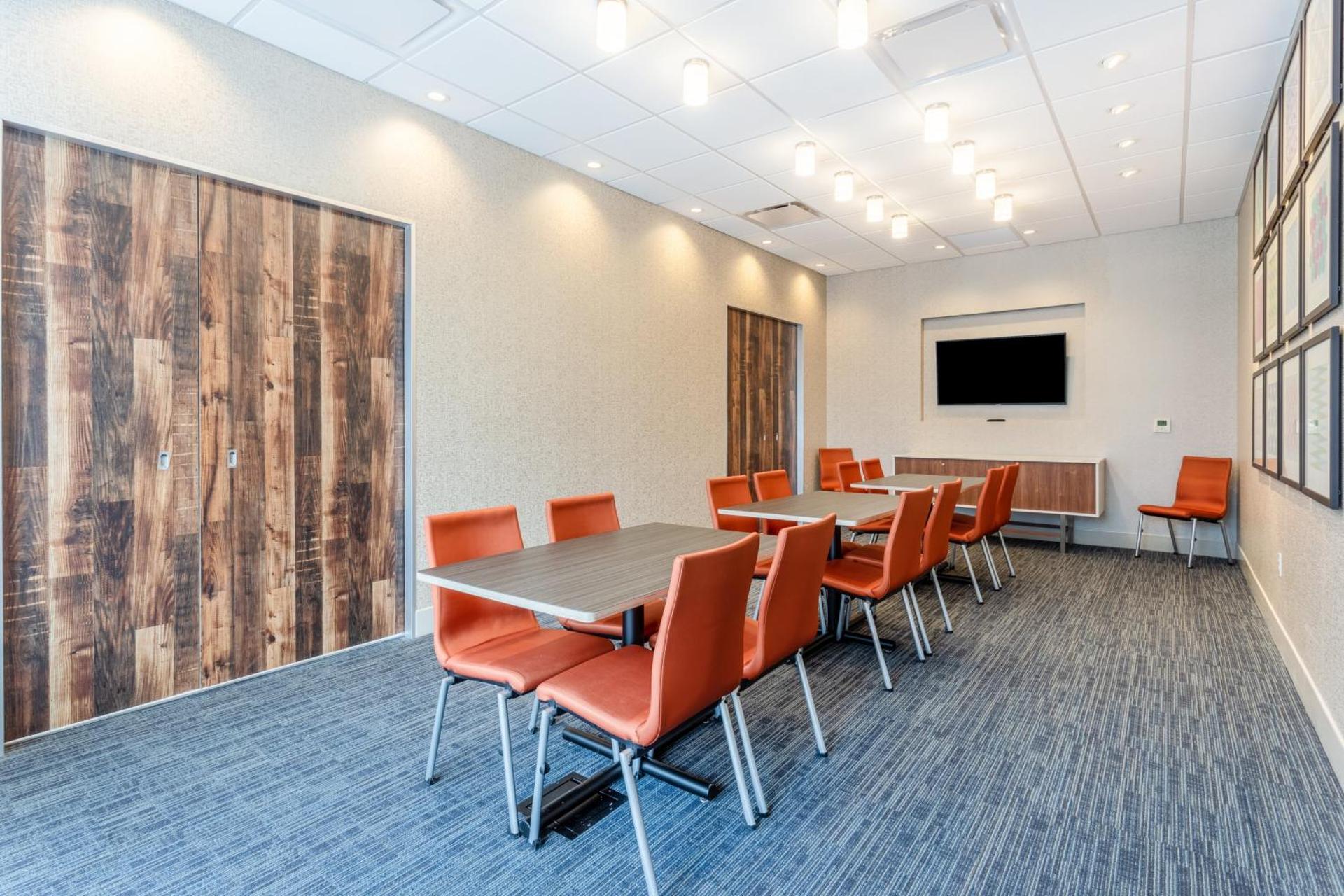 Meeting/conference room