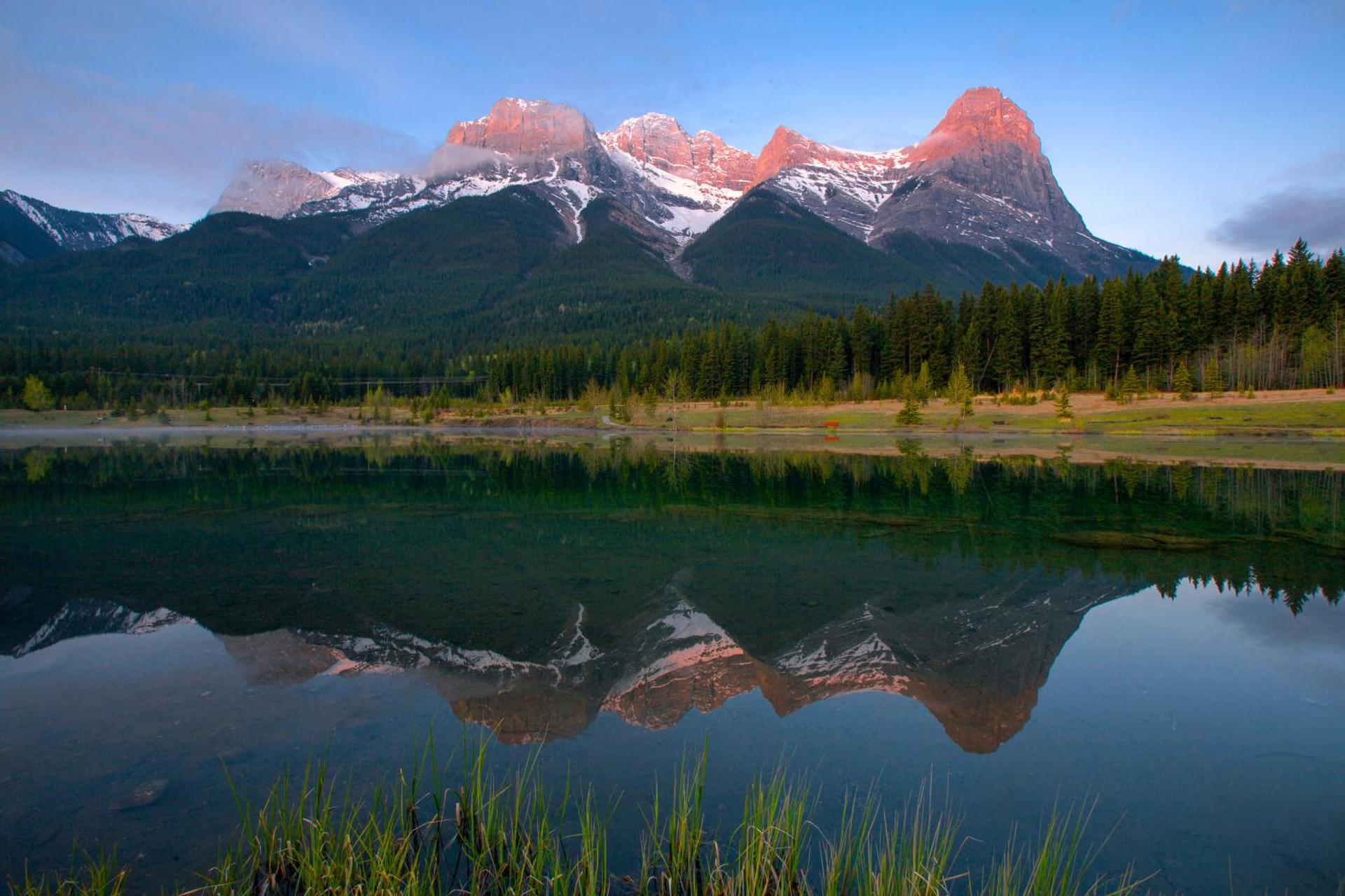 WindTower Resort - 1 Bed Hotel Room 166