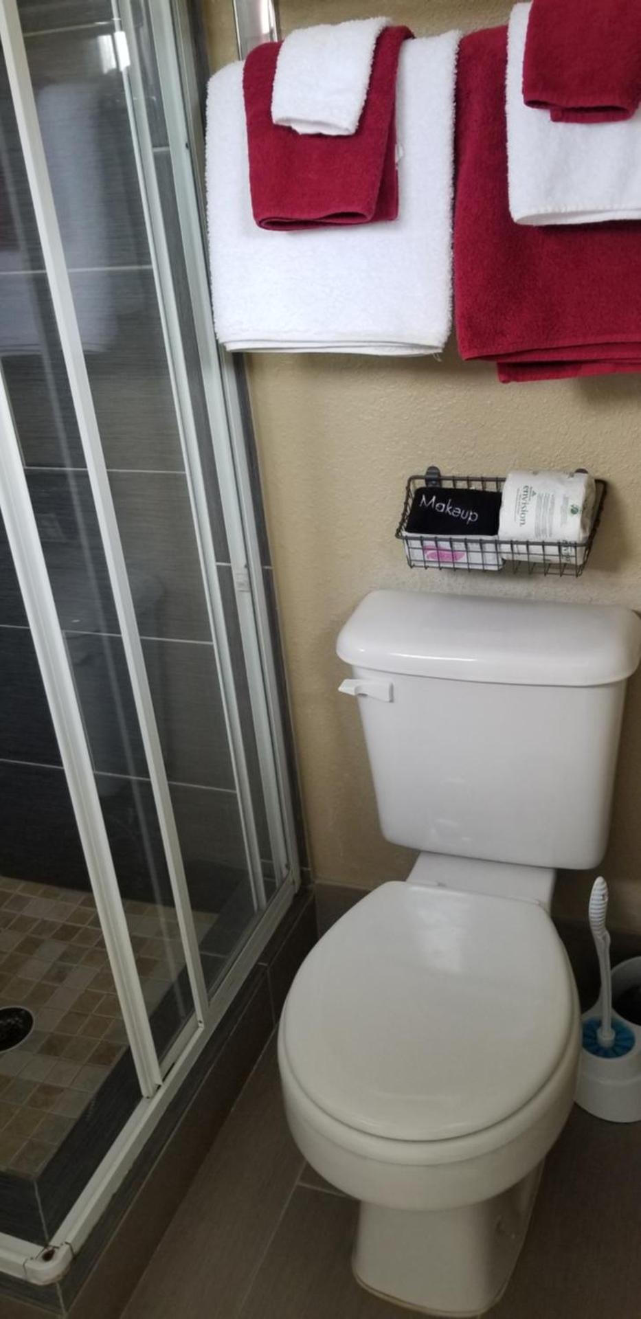 Middlebury Sweets Motel