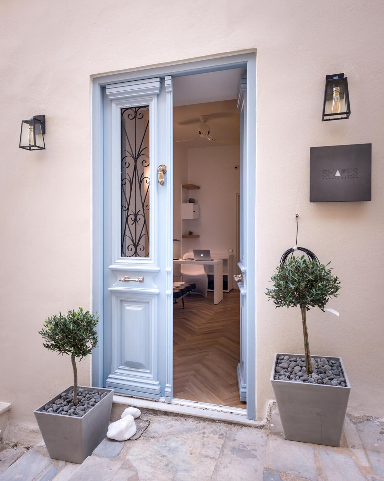 Shapes Luxury Suites